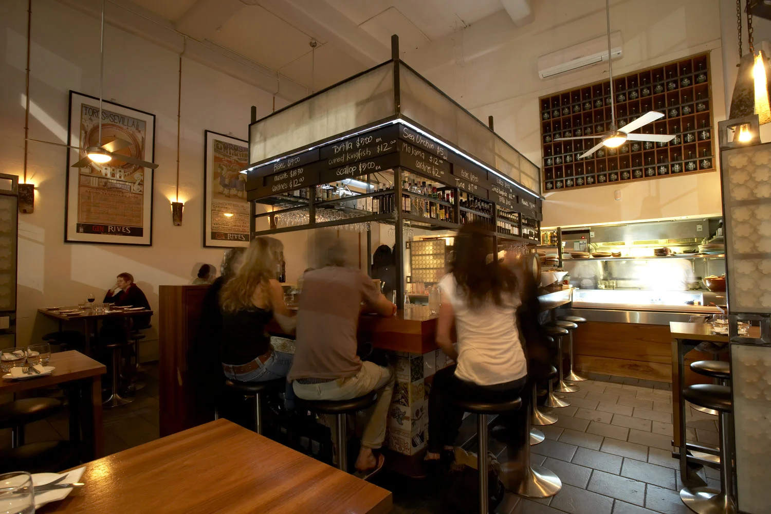 MoVida Next Door