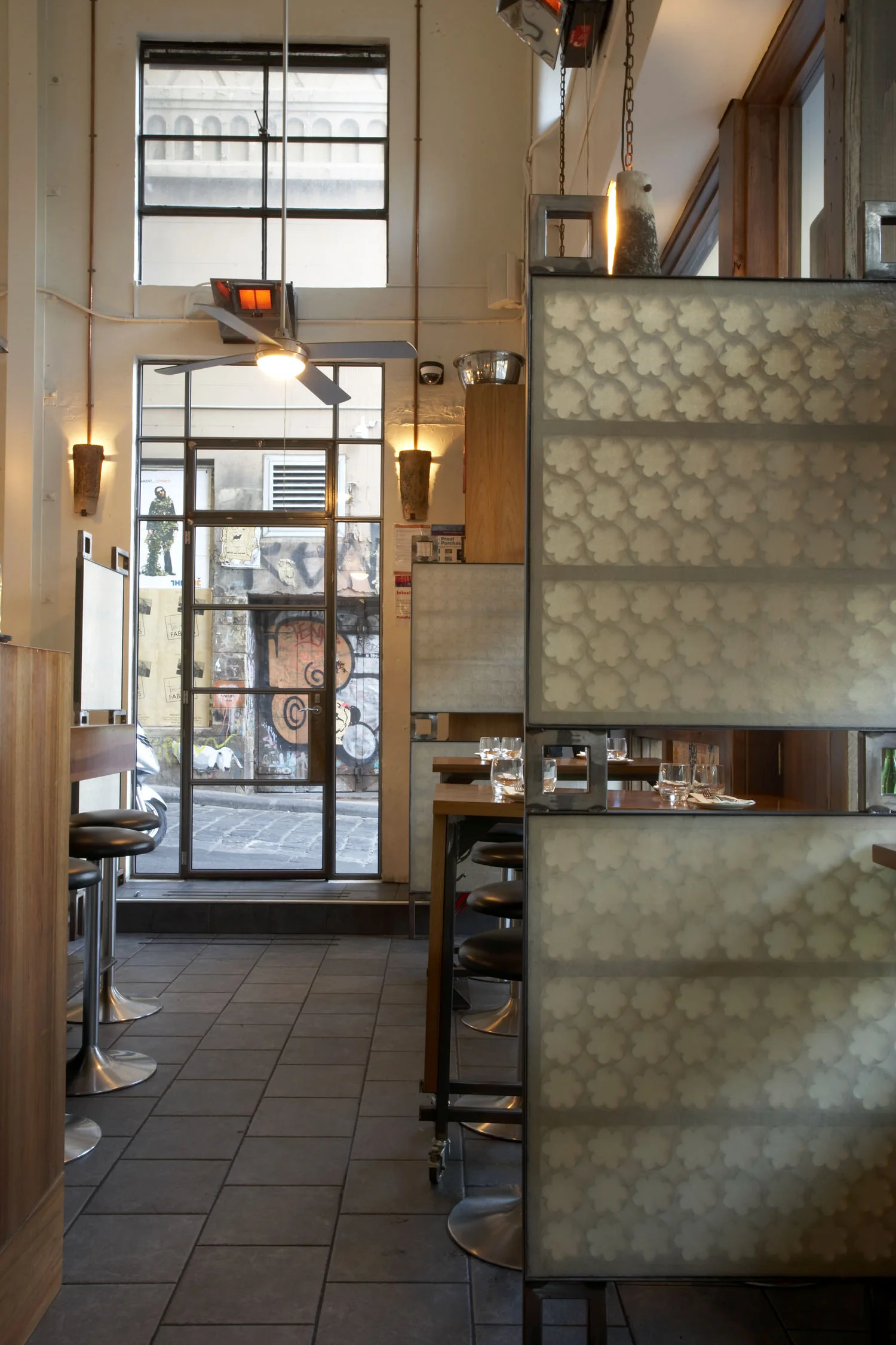 Adam-Dettrick-Architects---Movida-Next-Door-08.jpg