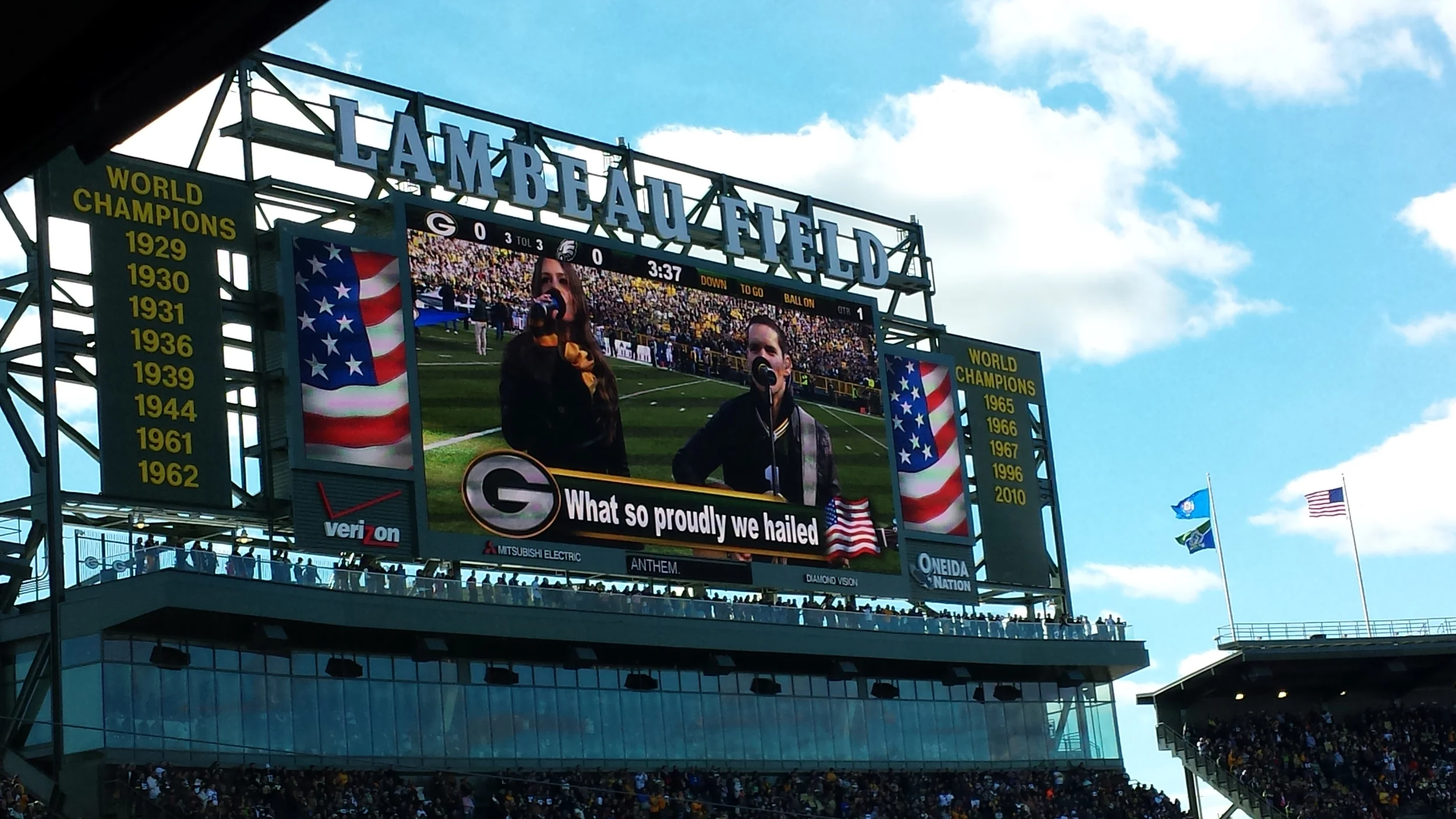 Korbee-National-Anthem-Packers-Eagles-Lambeau-Field-3.jpg