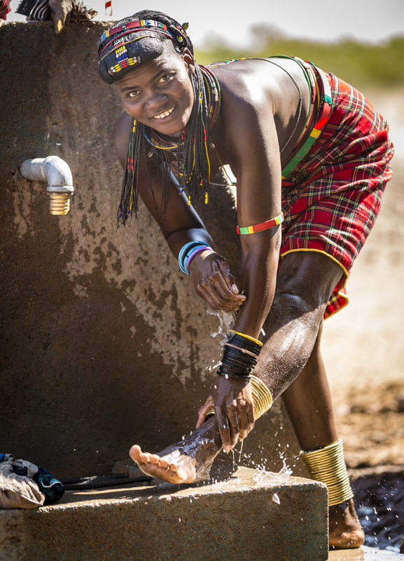 One well usually provides water for a number of villages in an area, where locals have to walk to for bathing and collection. Onconcua, Namibe Provence ©24Atlantic