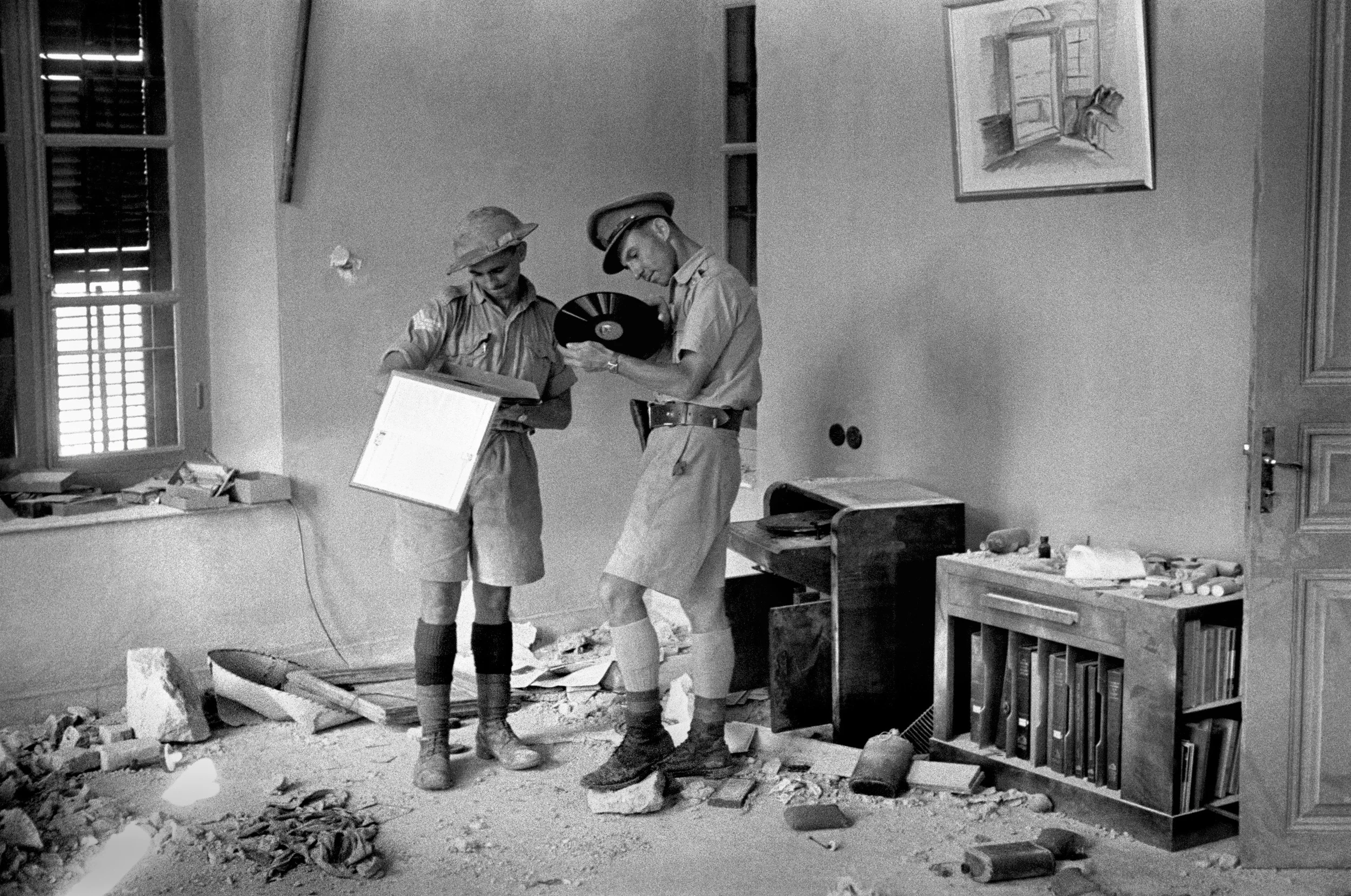 Officiers of the Indian army at the Vichy French HQ after the surrender, Damascus, Syria 1941