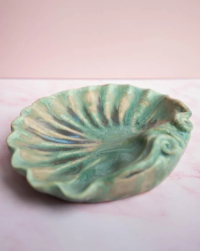 https://i.etsystatic.com/68078877/r/il/37ba7e/8543752652/il_fullxfull.8543752652_7ojd.jpg