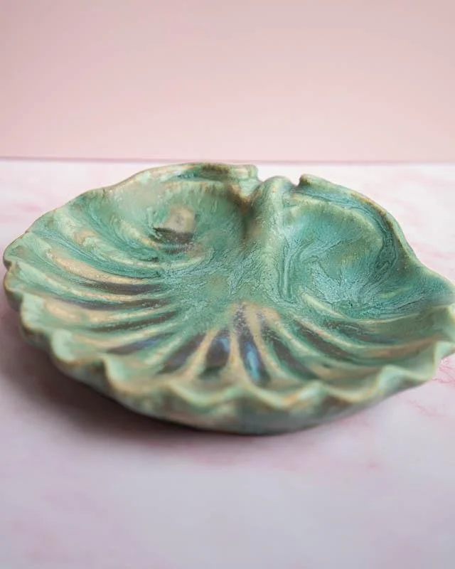 https://i.etsystatic.com/68078877/r/il/c38add/8543752648/il_fullxfull.8543752648_ijwc.jpg