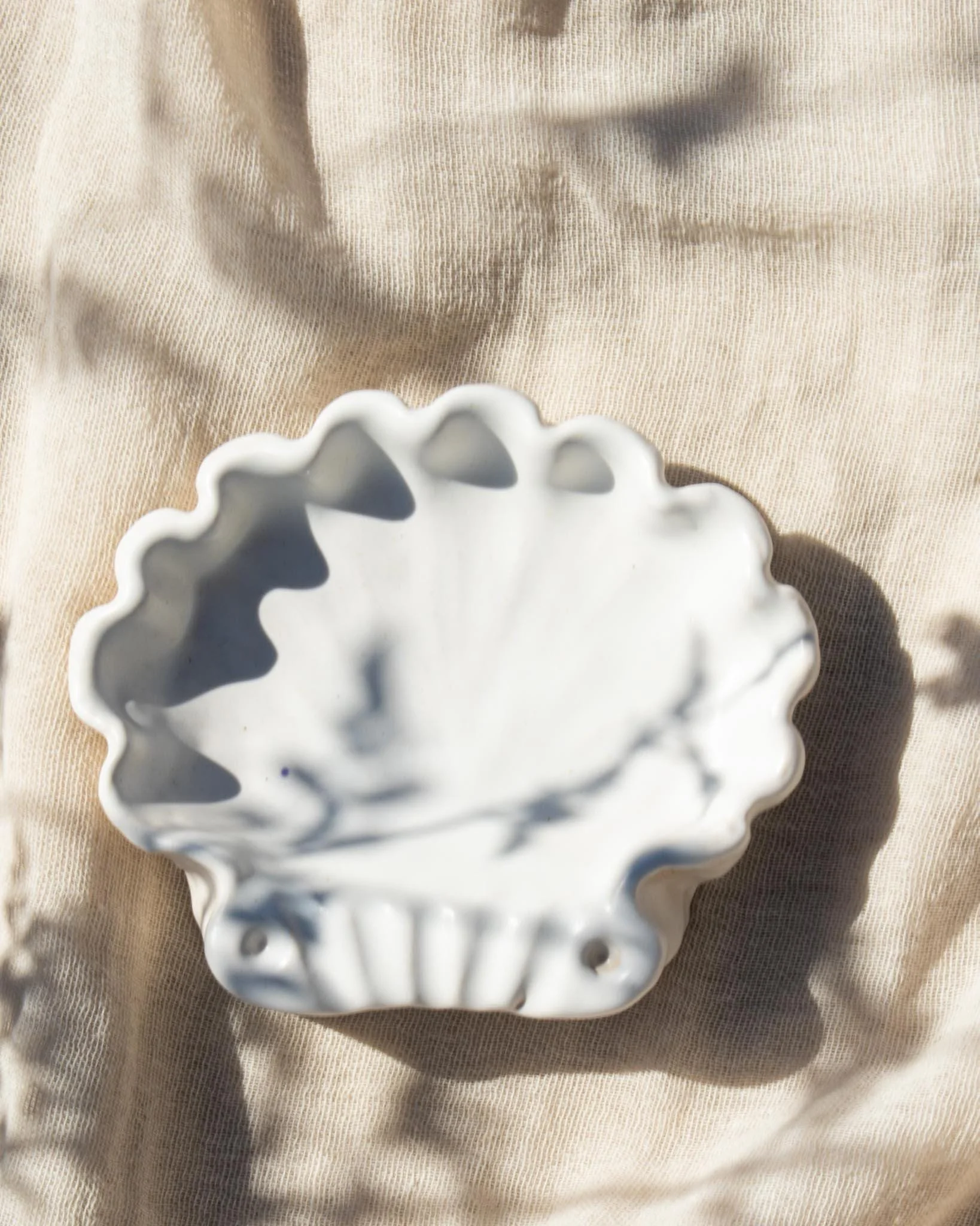 https://i.etsystatic.com/68078877/r/il/eee054/8749068891/il_fullxfull.8749068891_8a6b.jpg
