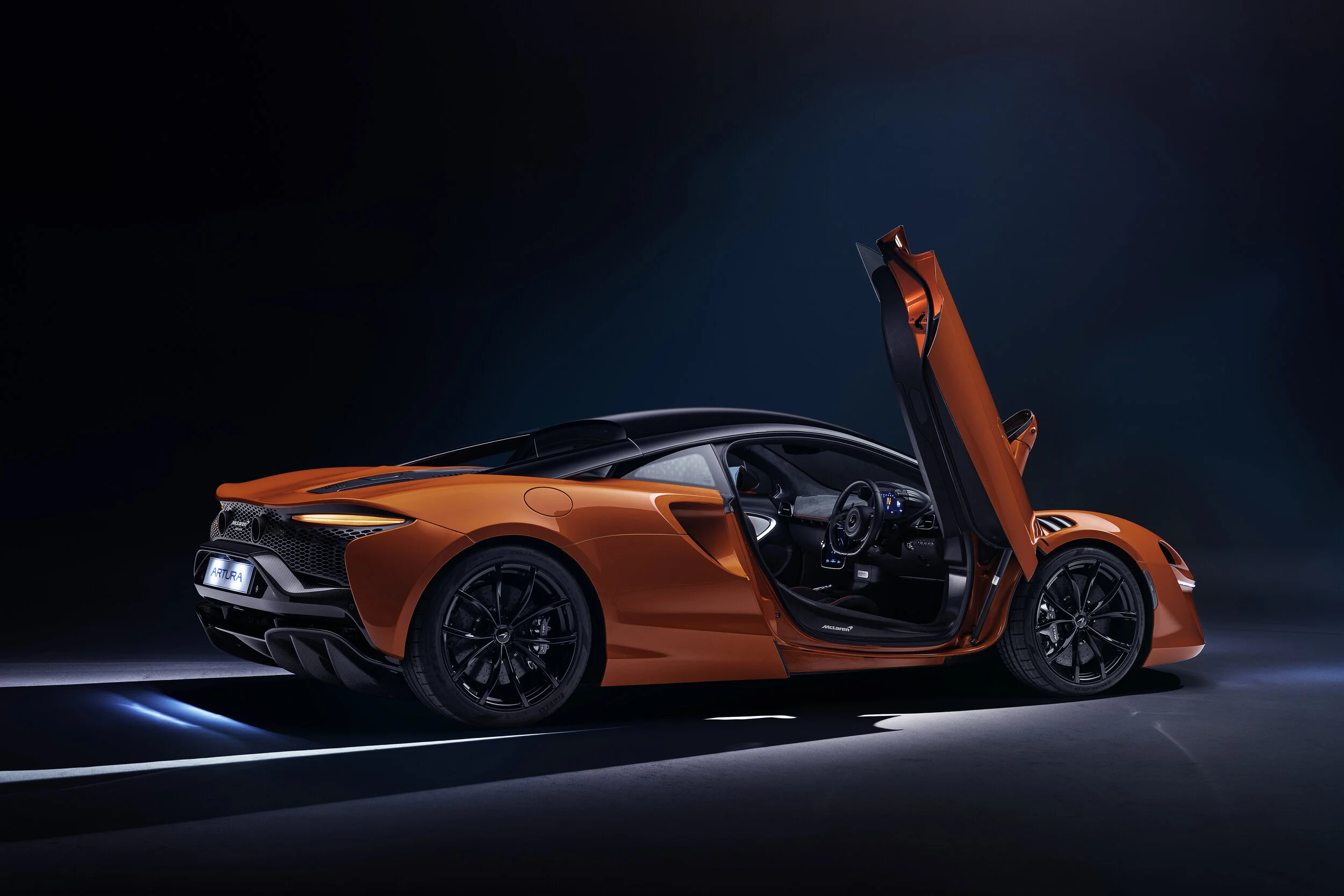 McLaren Artura (Copy)