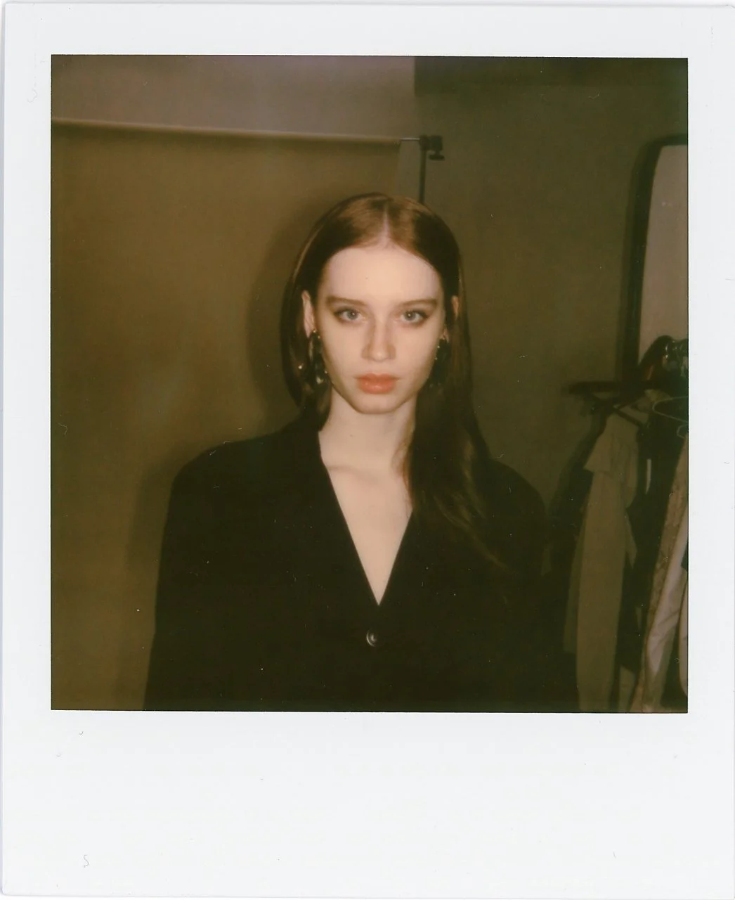 img044.jpg