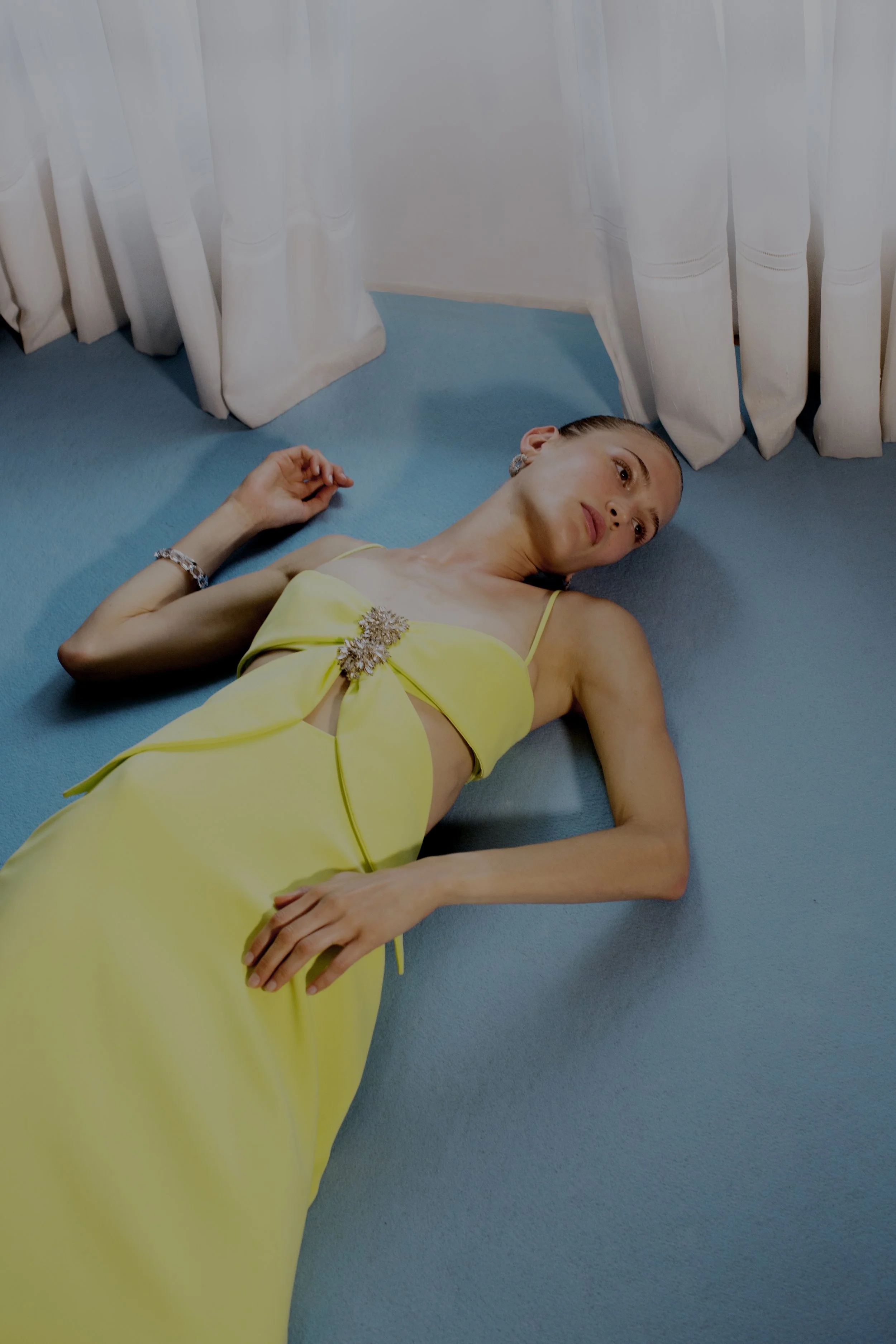 LOOK5(3) copy.jpg