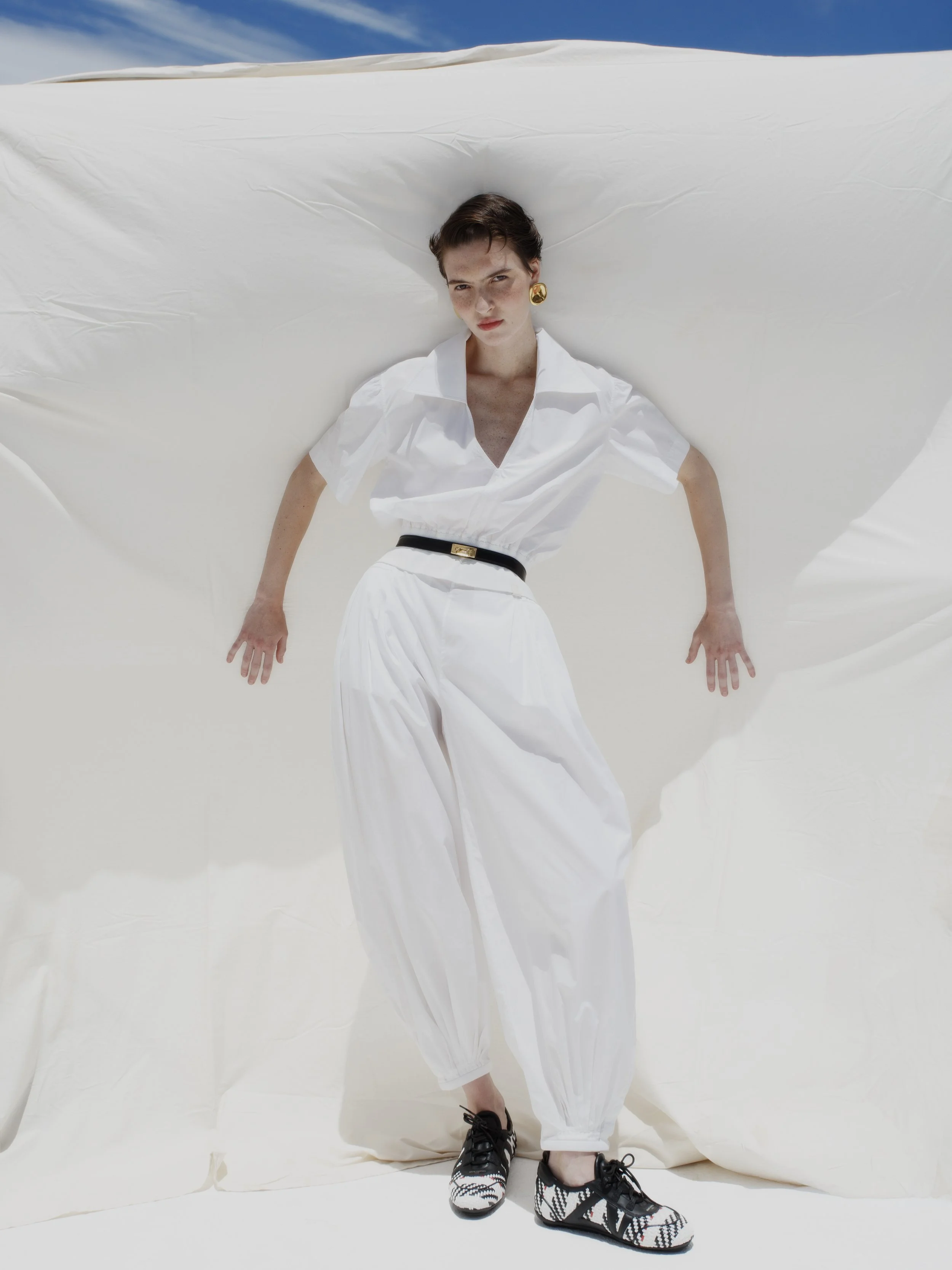 LOOK4.jpg