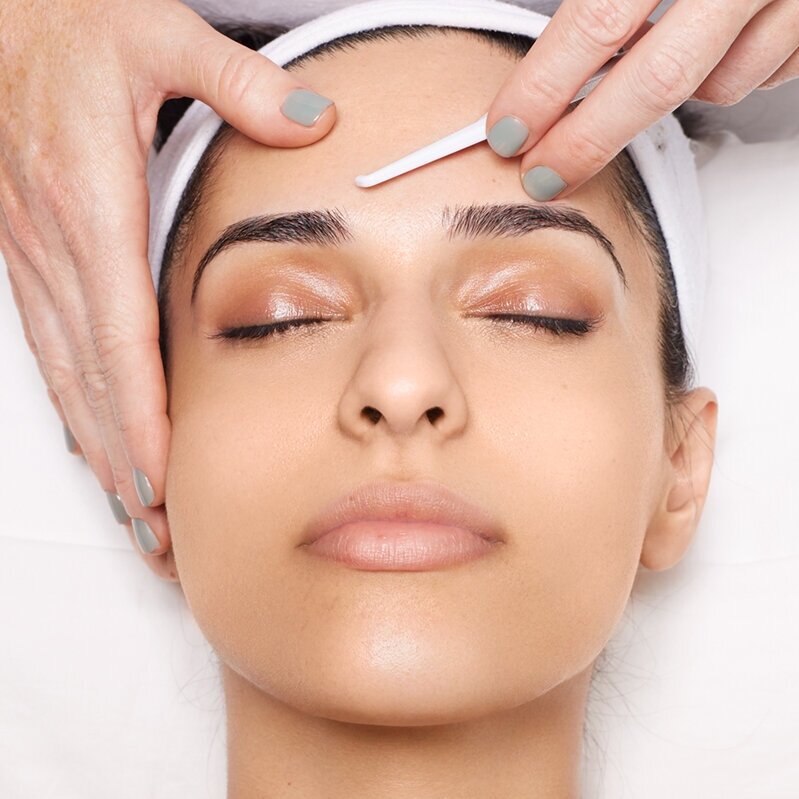 Dermaplaning Facial