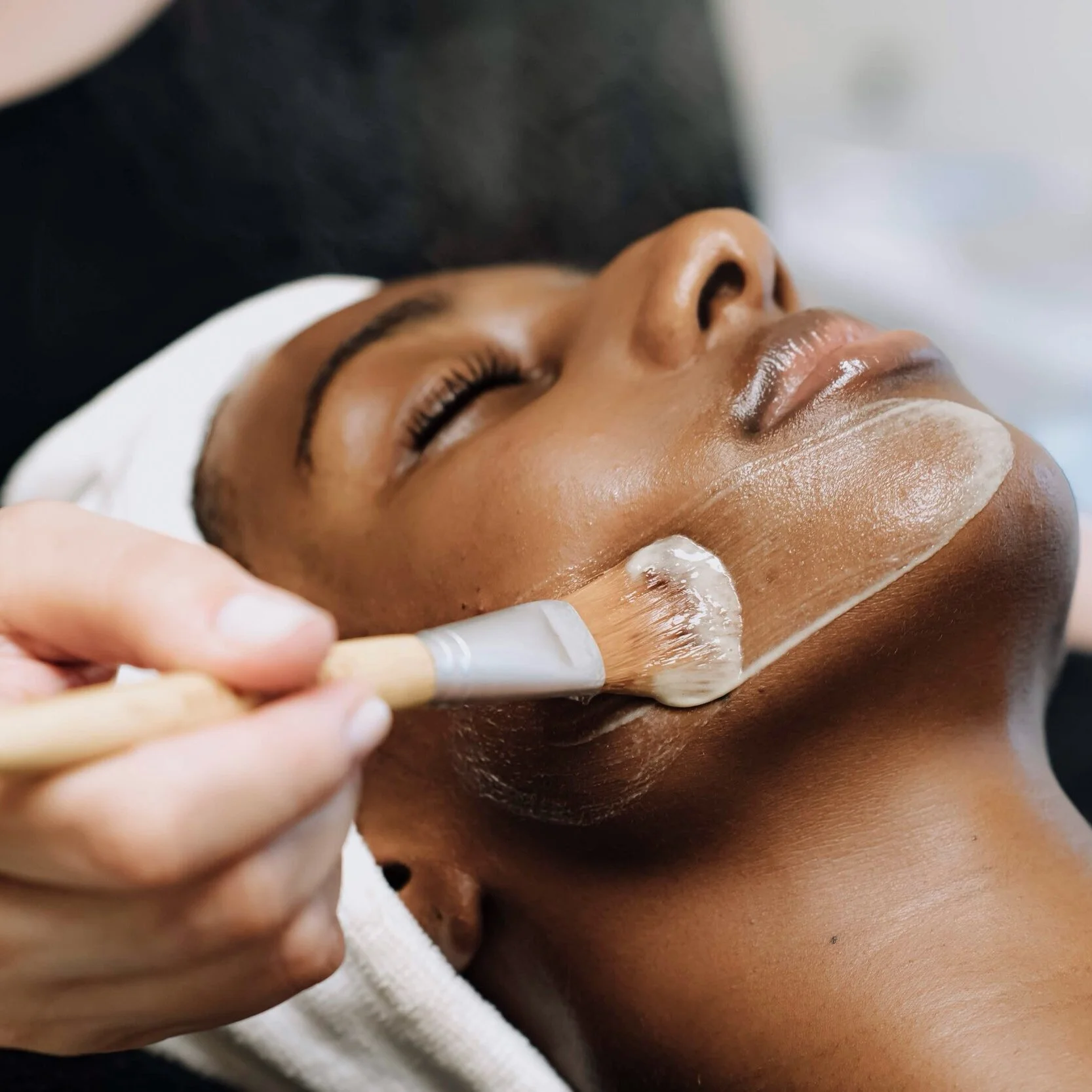 Custom Peel Facial 