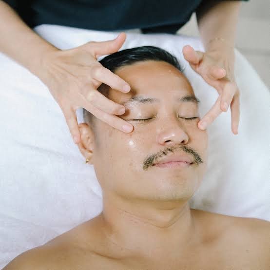 Customized Gentle Facial