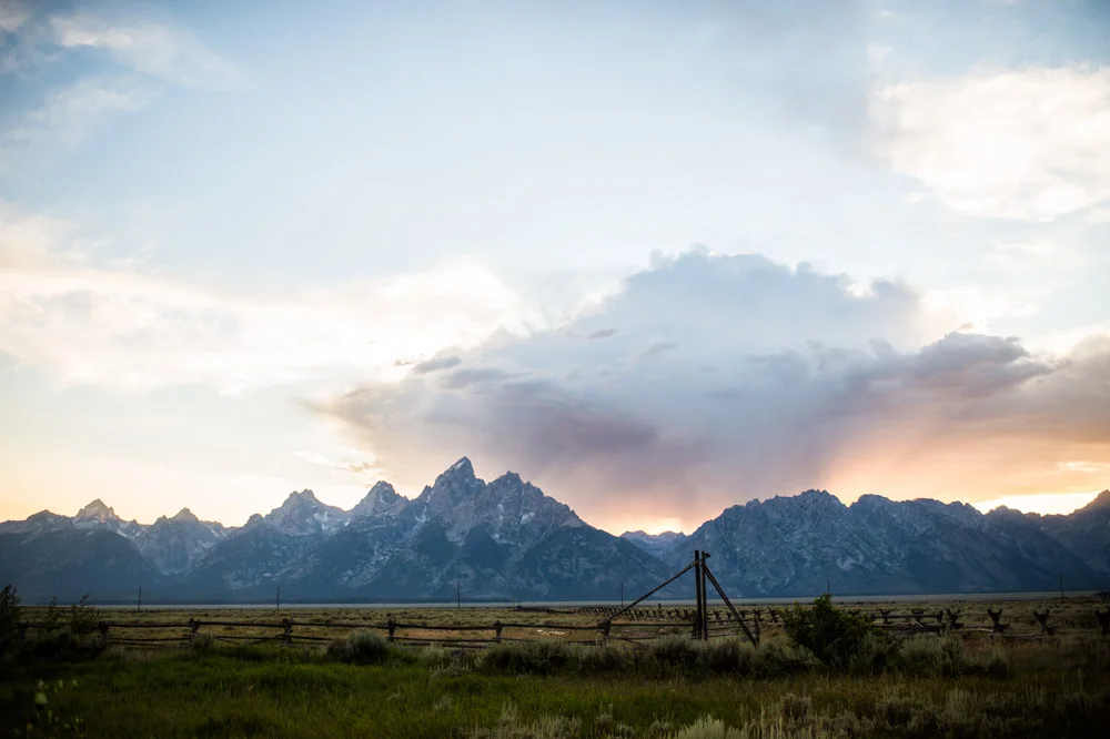 JacksonHoleWeddingTaylorGlenn-0001-3.jpg