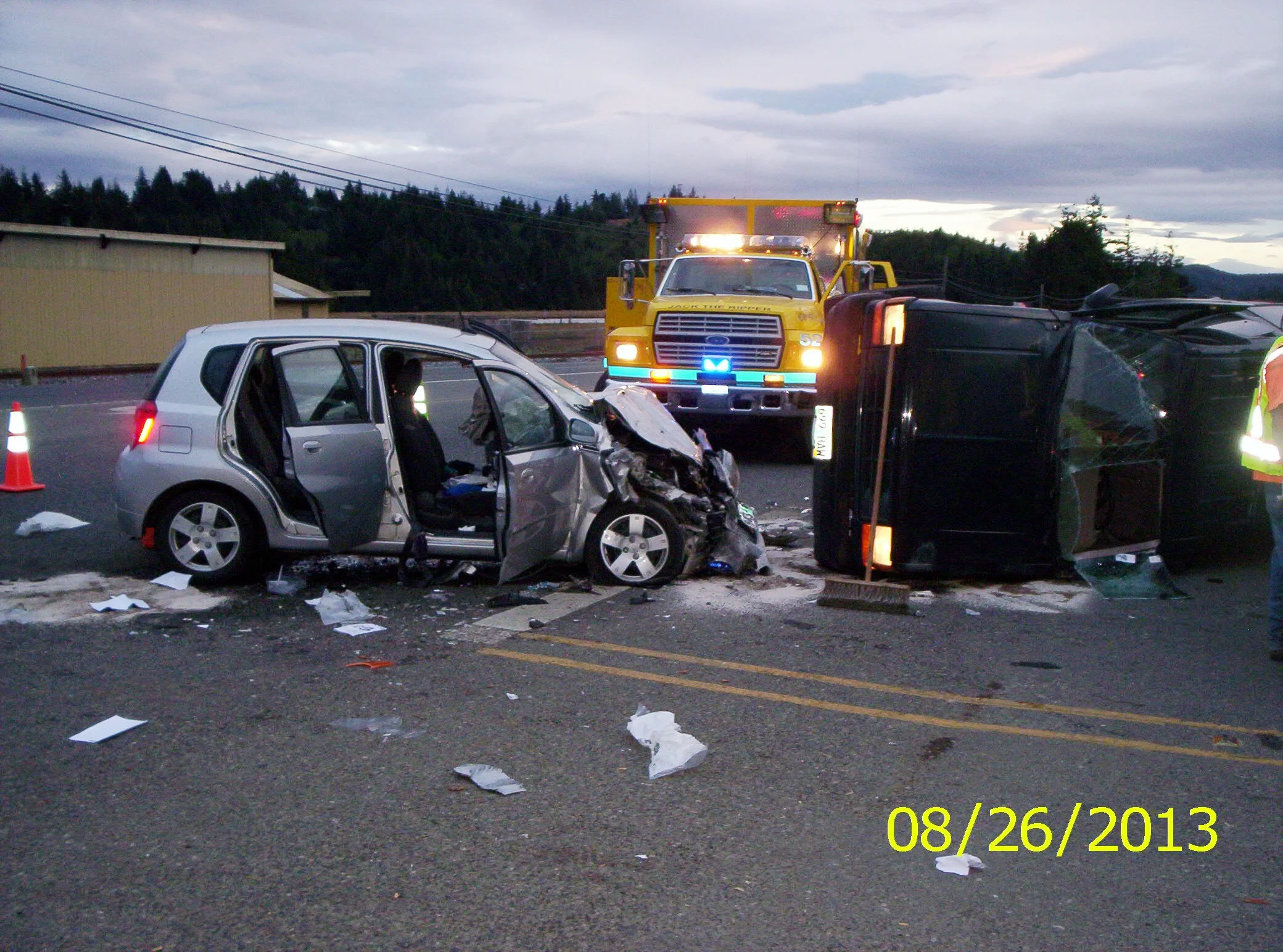 CAR & SUV  MVA - HWY 101
