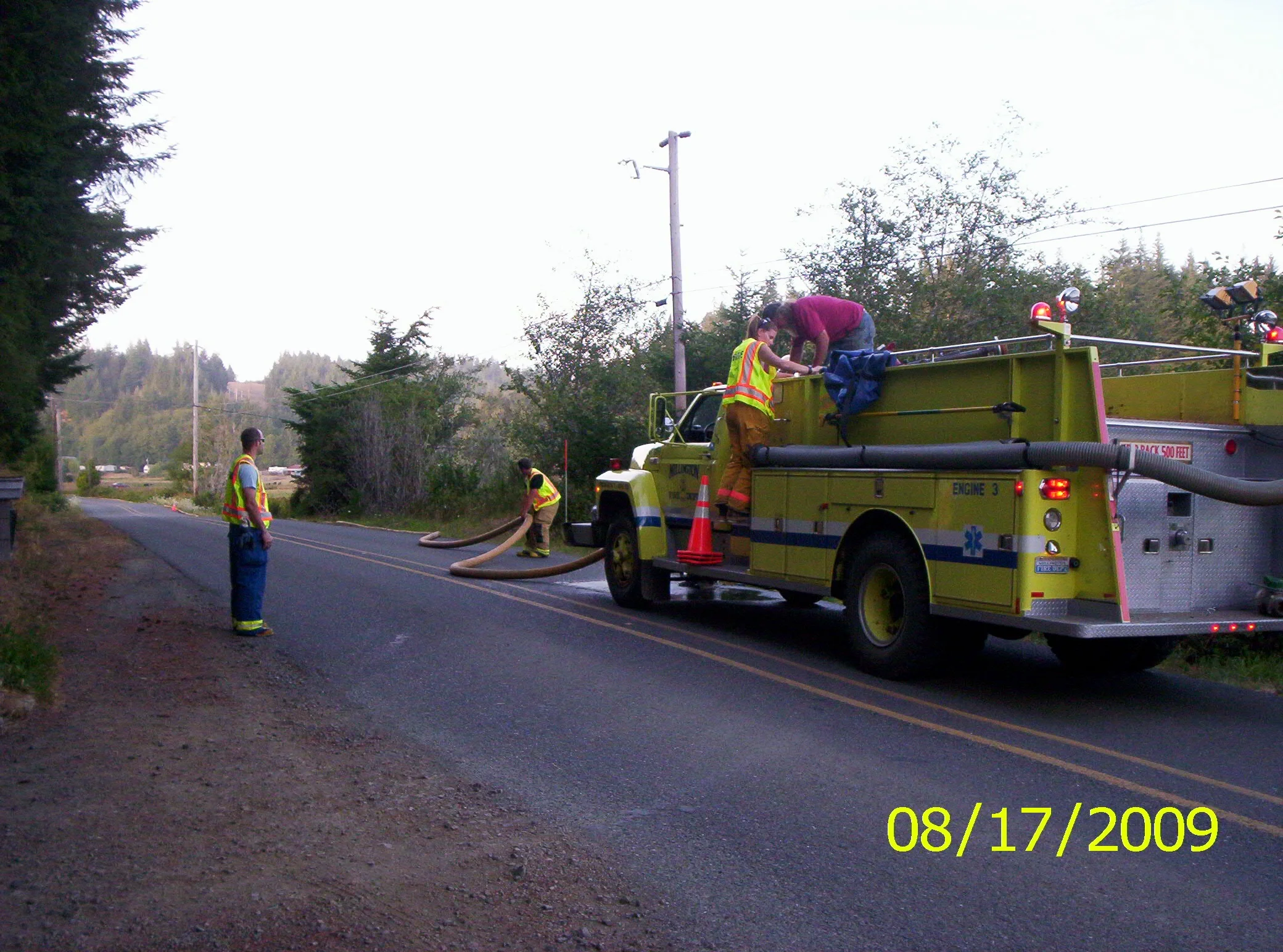 ENGINE 55 ON THE RECEIVING END OF 2000' OF LDH - WATER DRILL