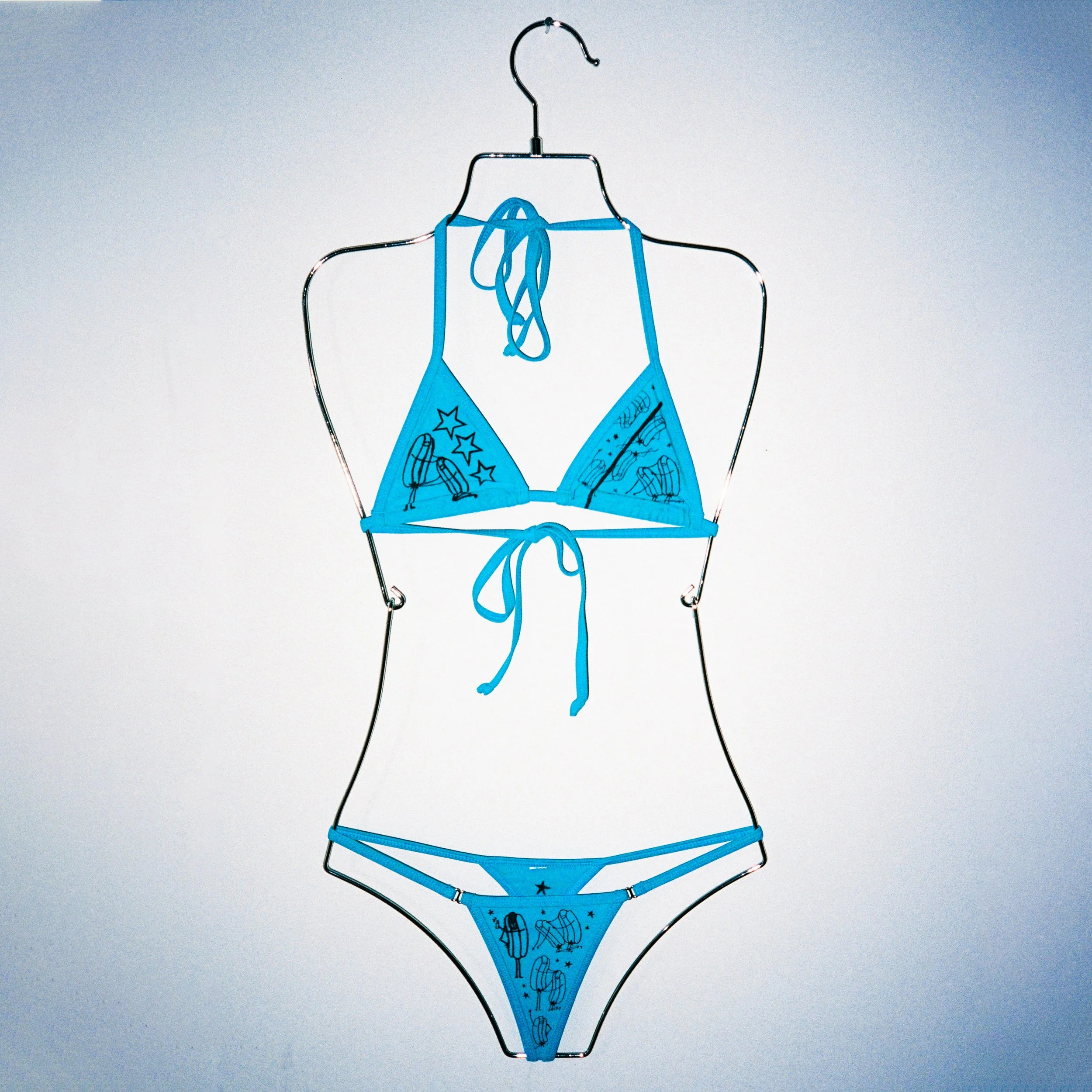 sqSARAHPARDINI-DOGGYSUIT-product-1.jpg