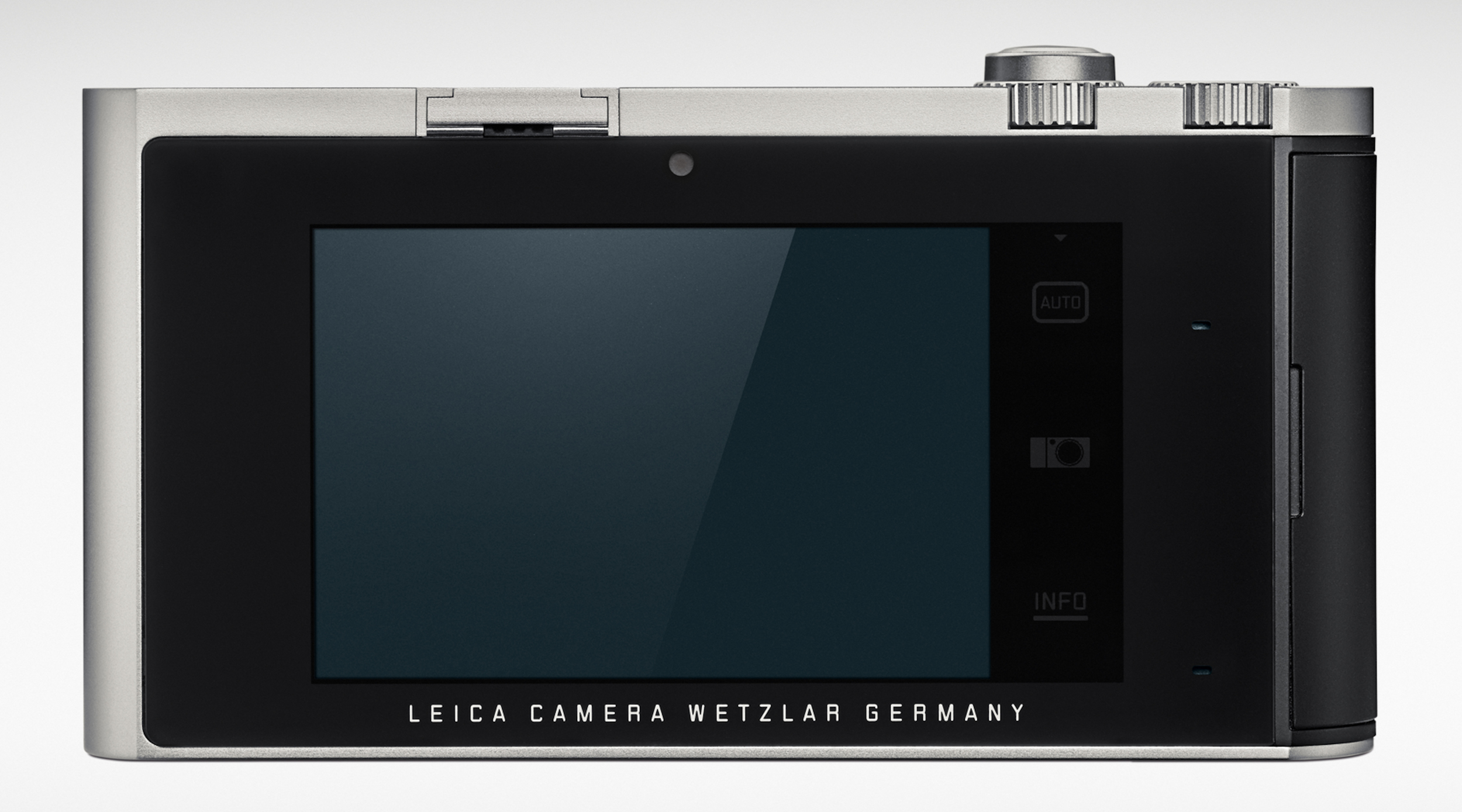 Leica T_silver_back_1.jpg