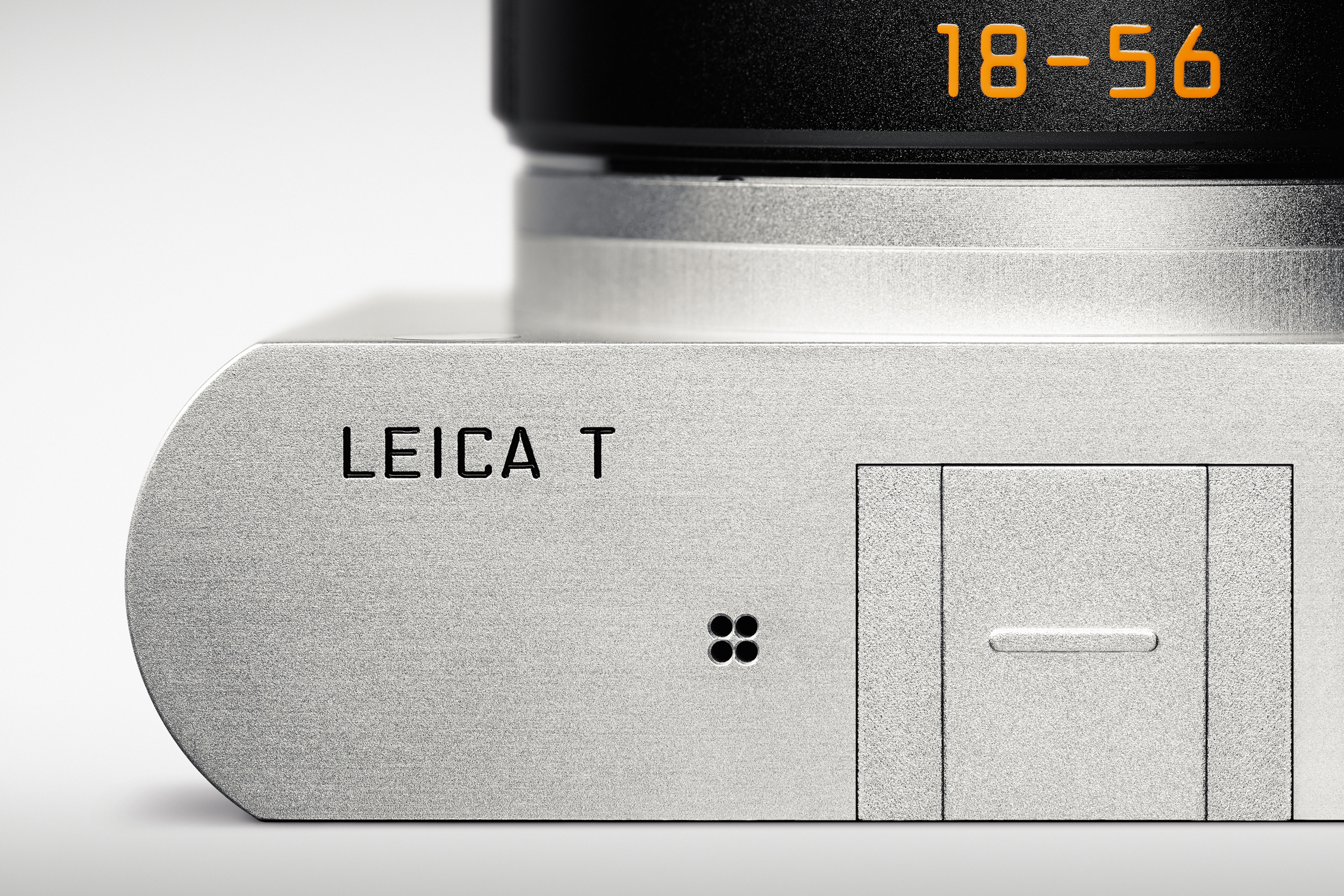 Leica T_silver_CU_05.jpg
