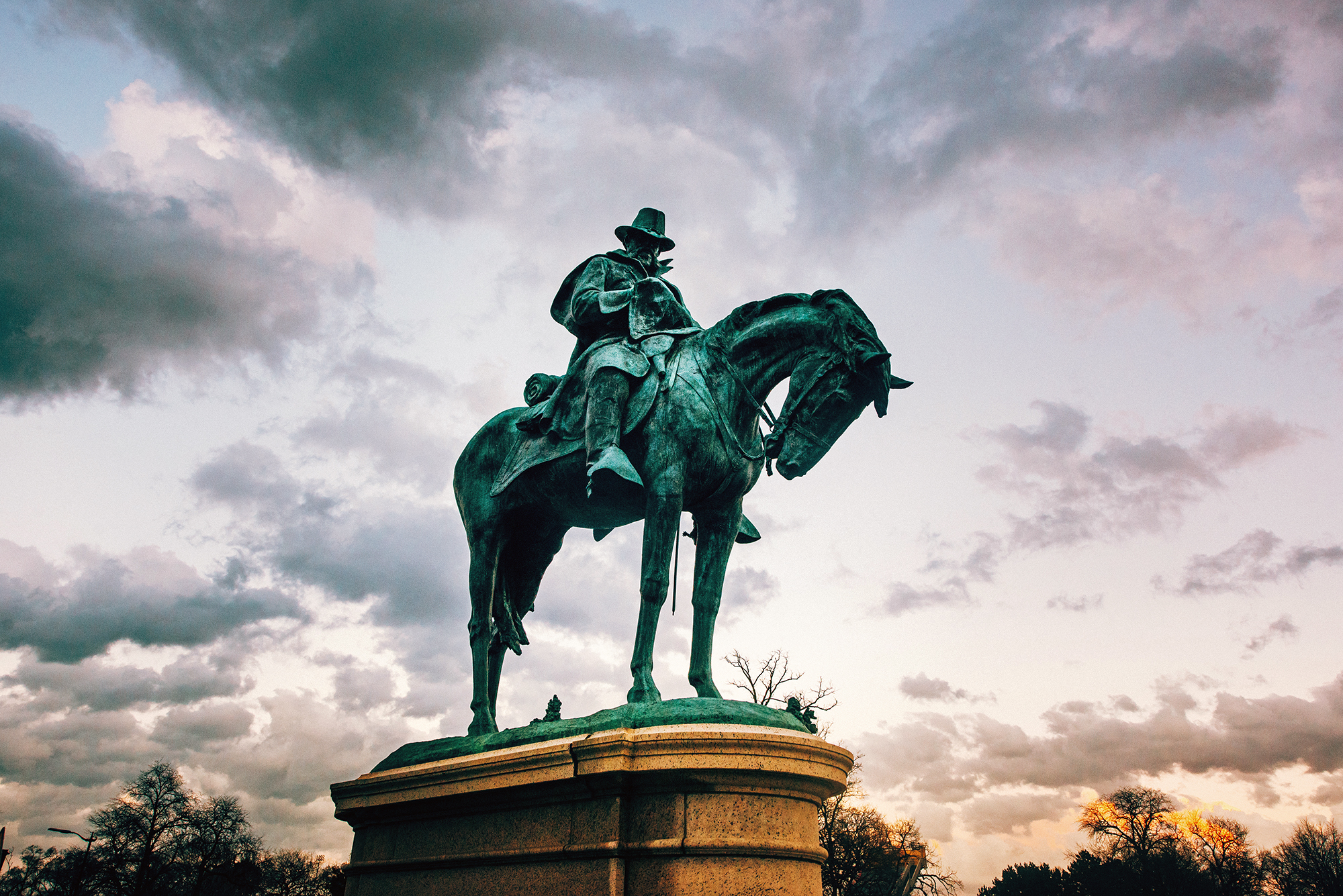 AlpheusStarkeyWilliamsMonument-APB.jpg