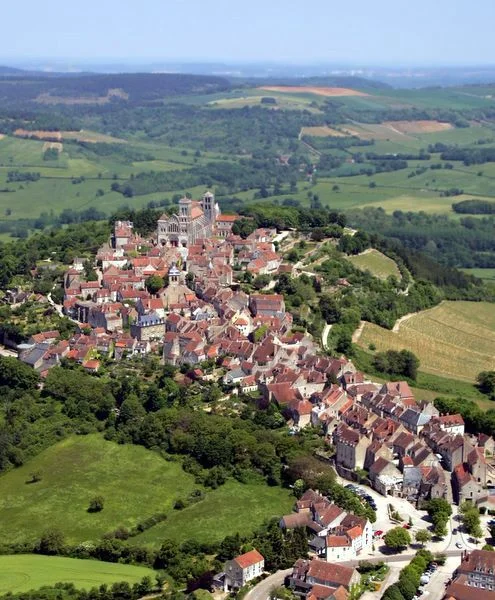 Picturesque-Vezelay