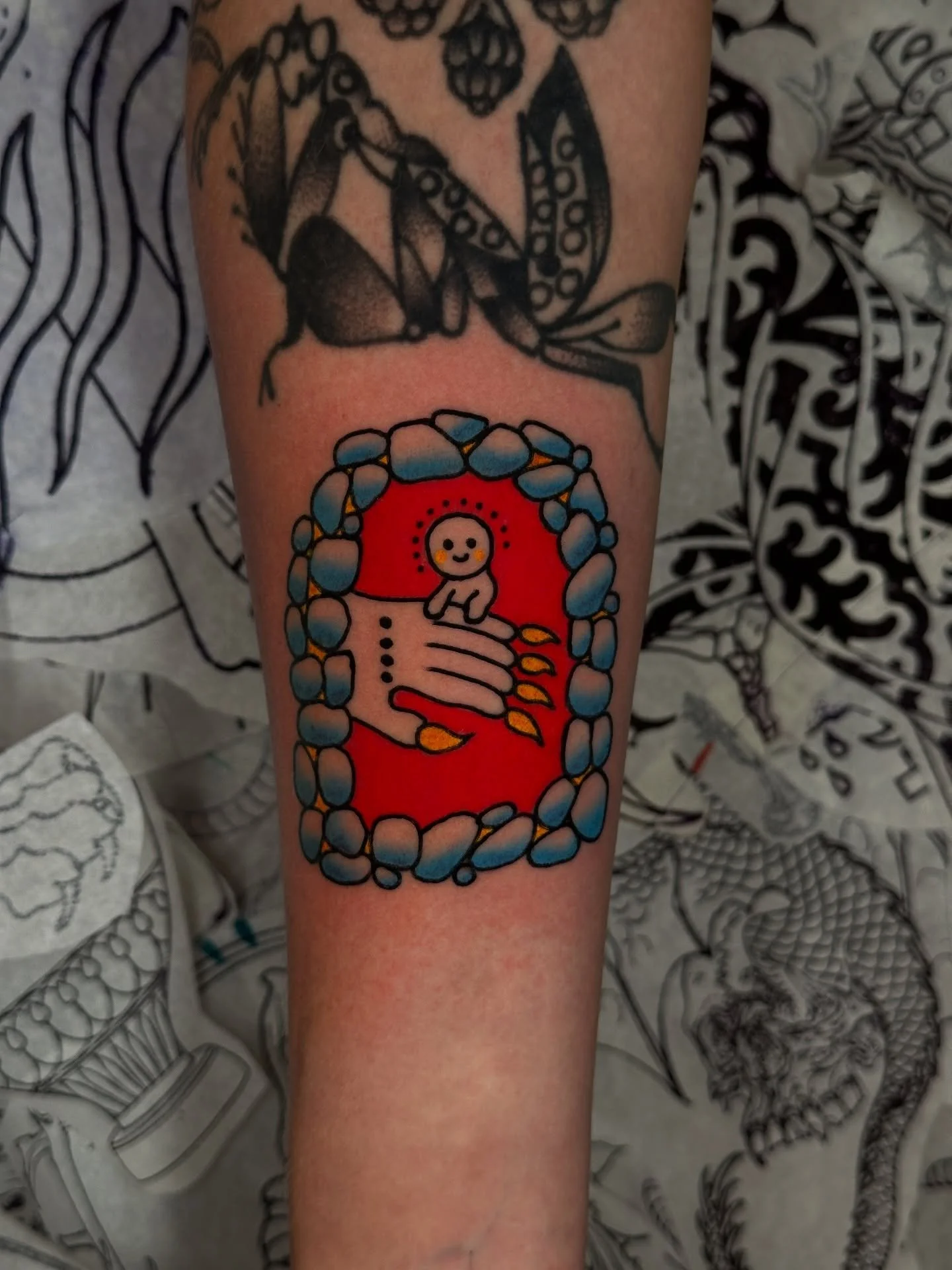 Little guardian friend 🧤🧤🧤🧤🧤🧤