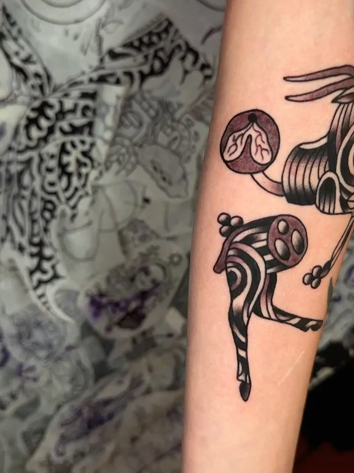 Thank you Katie! Chosen from my flash and made at the lovely @shrinetattoo