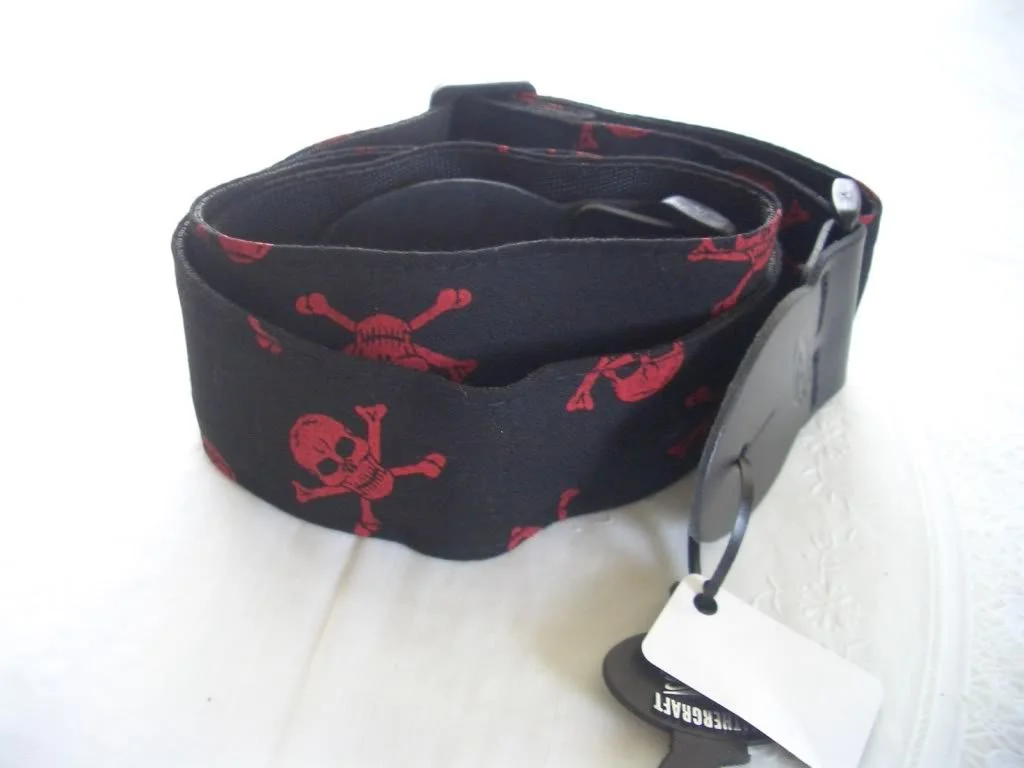 Leathercraft Skull guitar strap.jpg