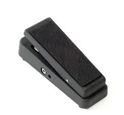 Soundking SKAM102B.jpg