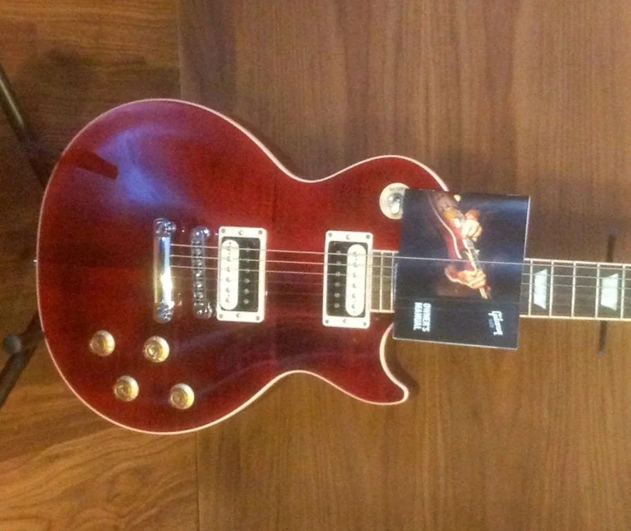 gibson les paul 2013 model with Hardcase £1199 2.jpg