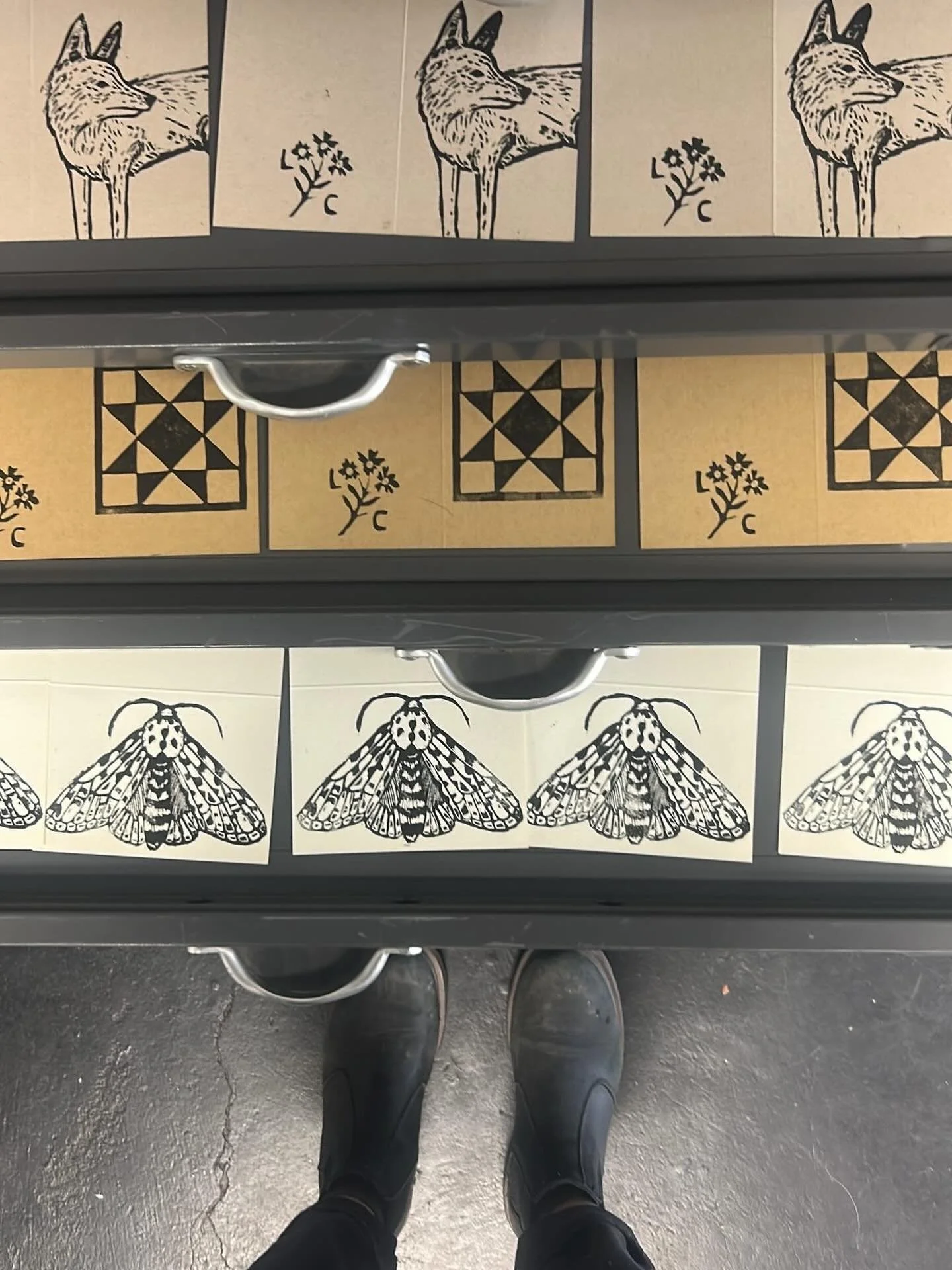 Got in the studio this week and printed some cards for the @seekstudio winter market! Come hang in small business Saturday and support local 🤍