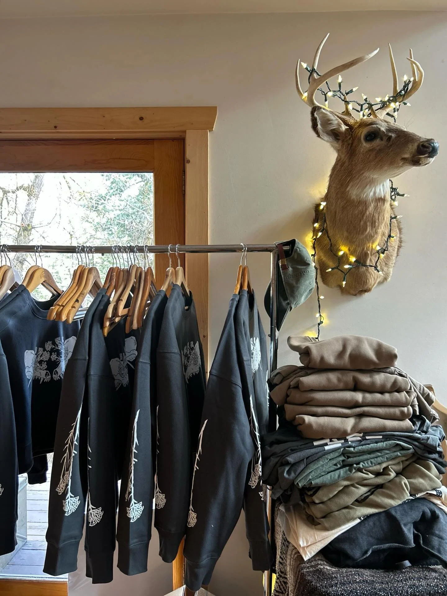 Thank you all for keeping me busy. I love my job and I love making art🤍

Closing things down for a little break. Almost all preorders are out and I&rsquo;m slowing things down.