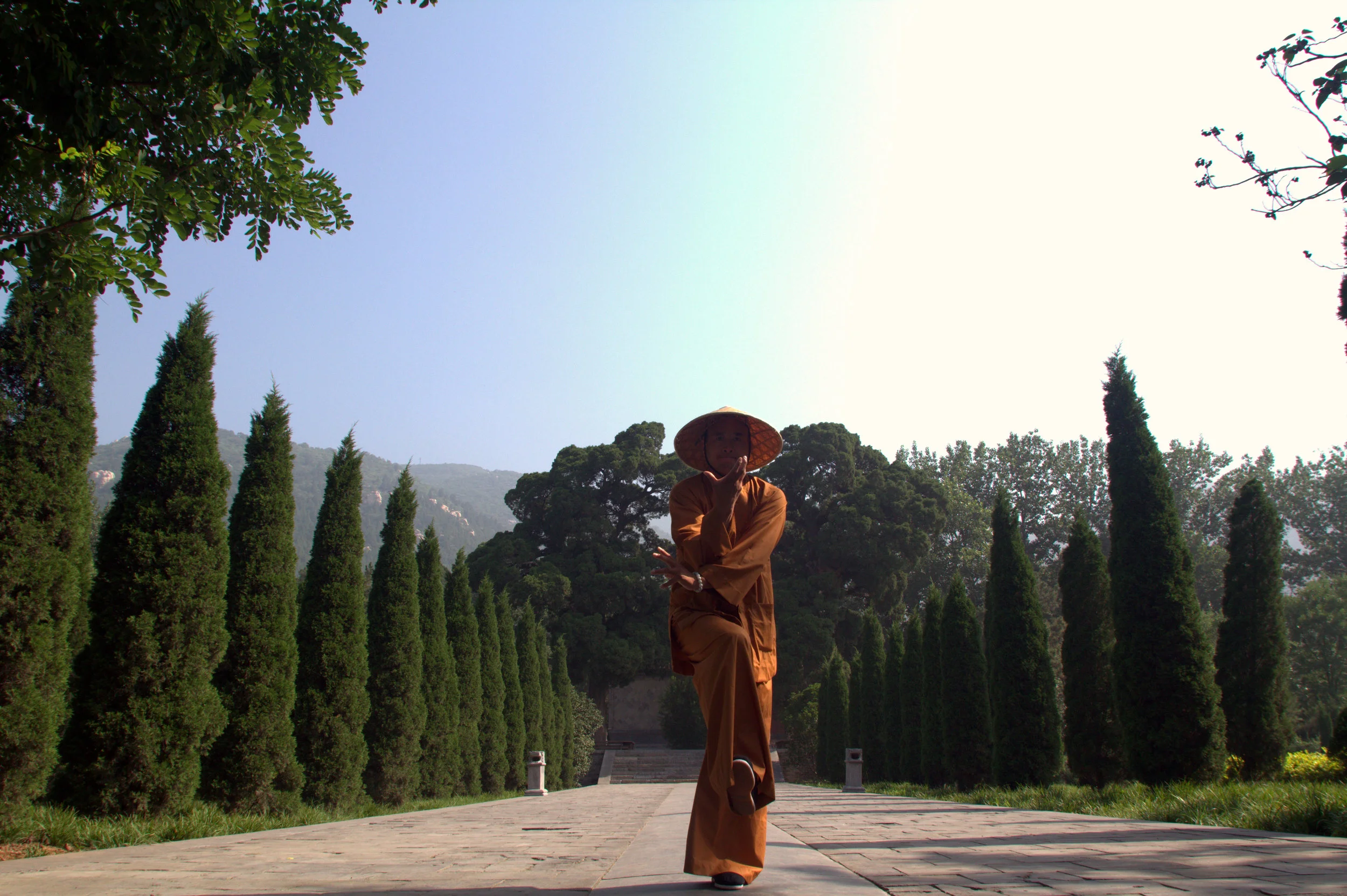 Master Wunanfang outside the....Temple, Denfong, China 2013