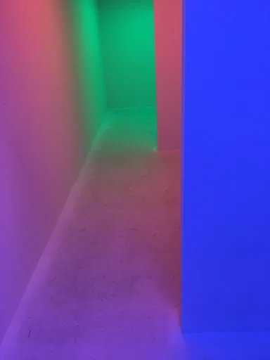 Carlos Cruz-Diez's Chroma, presented by the SCAD Museum of Art, in collaboration with Articruz and the Cruz-Diez Art Foundation, at UNTITLED 2017