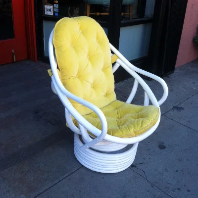 This Just In: 4 Vintage Items That You Can't Live Without