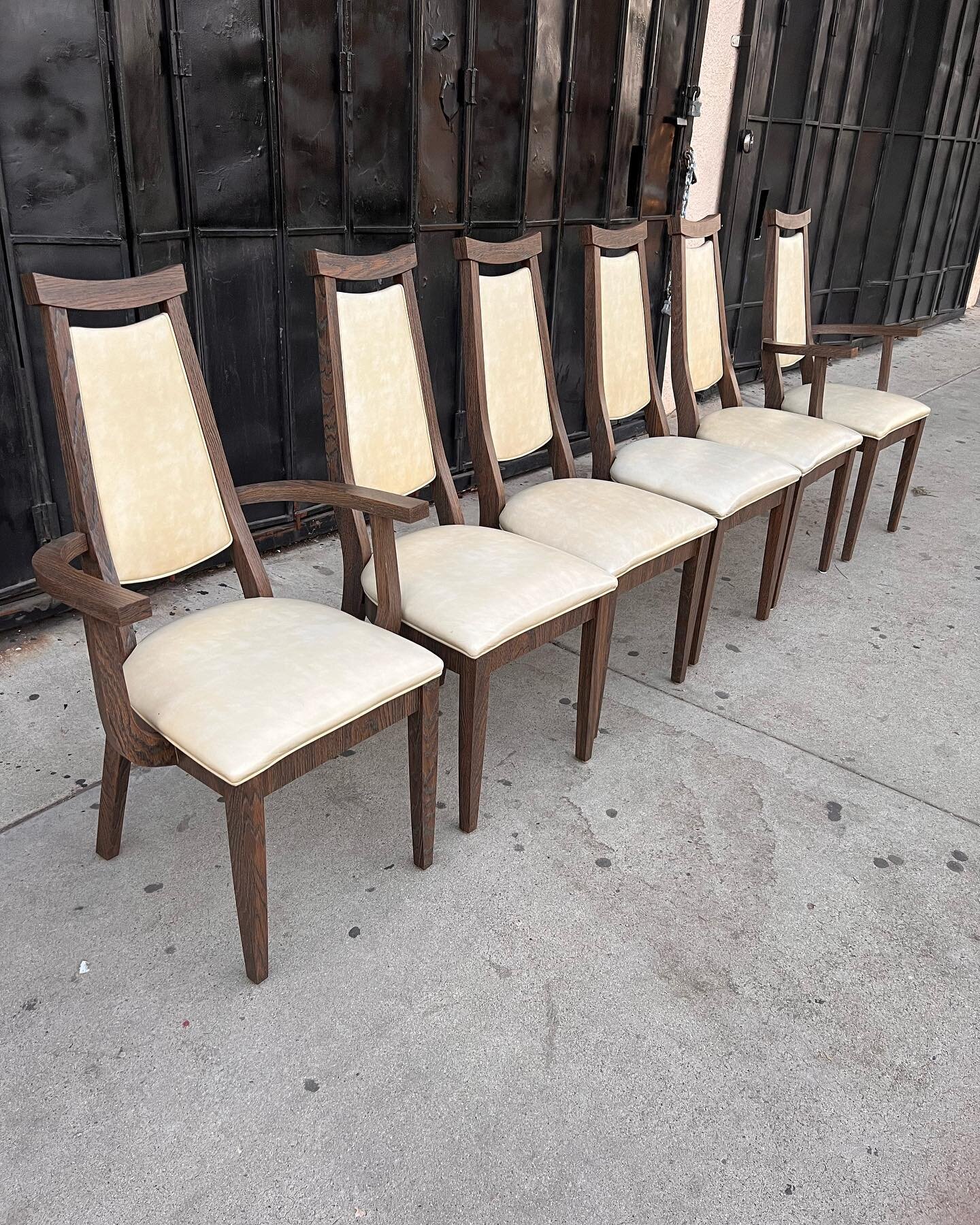 Set of 6 mid century dining chairs in an Asian modern style, handcrafted in New Jersey, $495. #casavictoriala #vintage #furniture #diningchair #asian #modern #midcentury #design #setdesign #setdecorator #miami #nyc #losangeles #chairish #etsy #1stdib