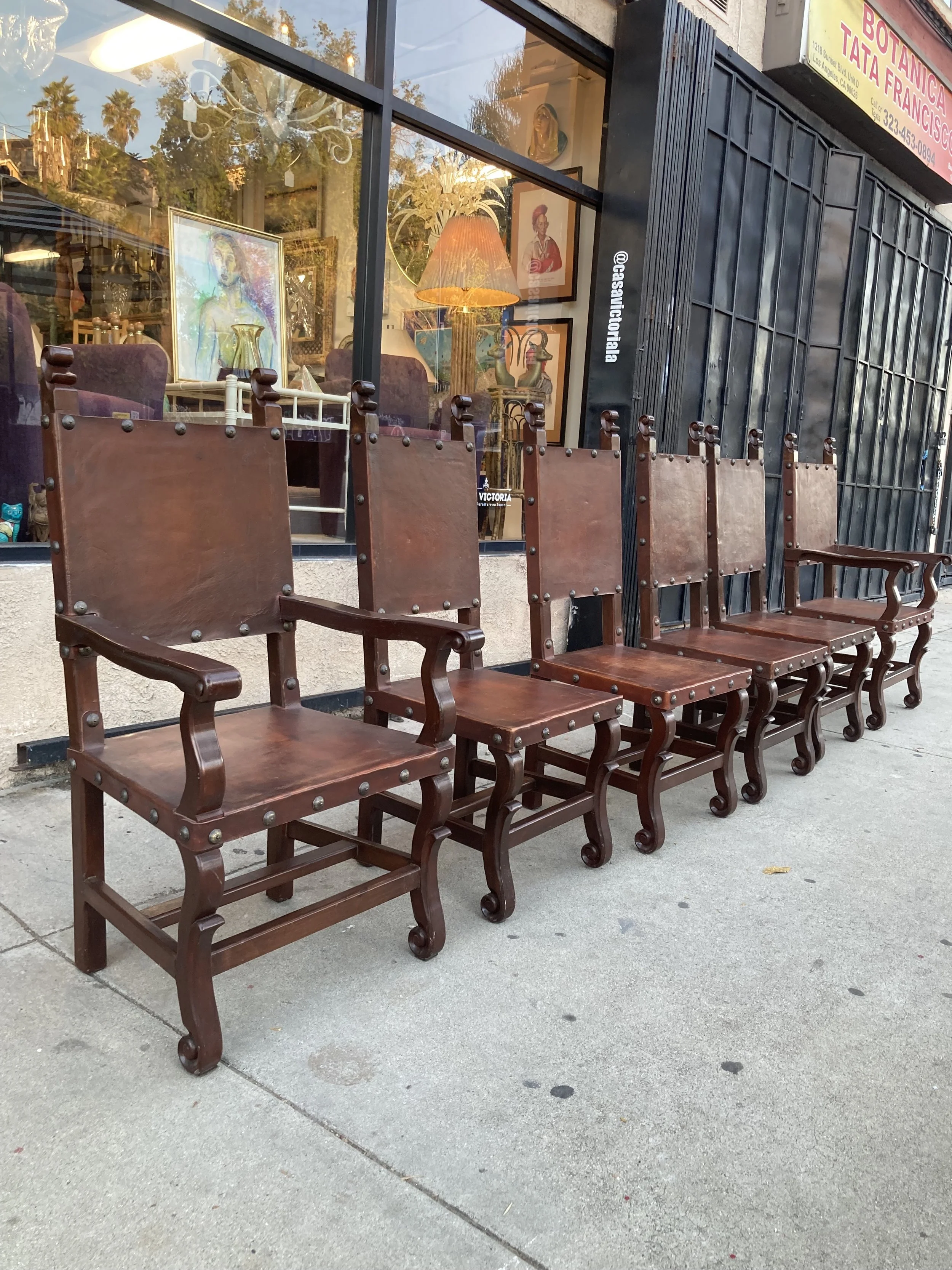 Vintage Seating Casa Victoria Vintage Furniture Los Angeles — Casa