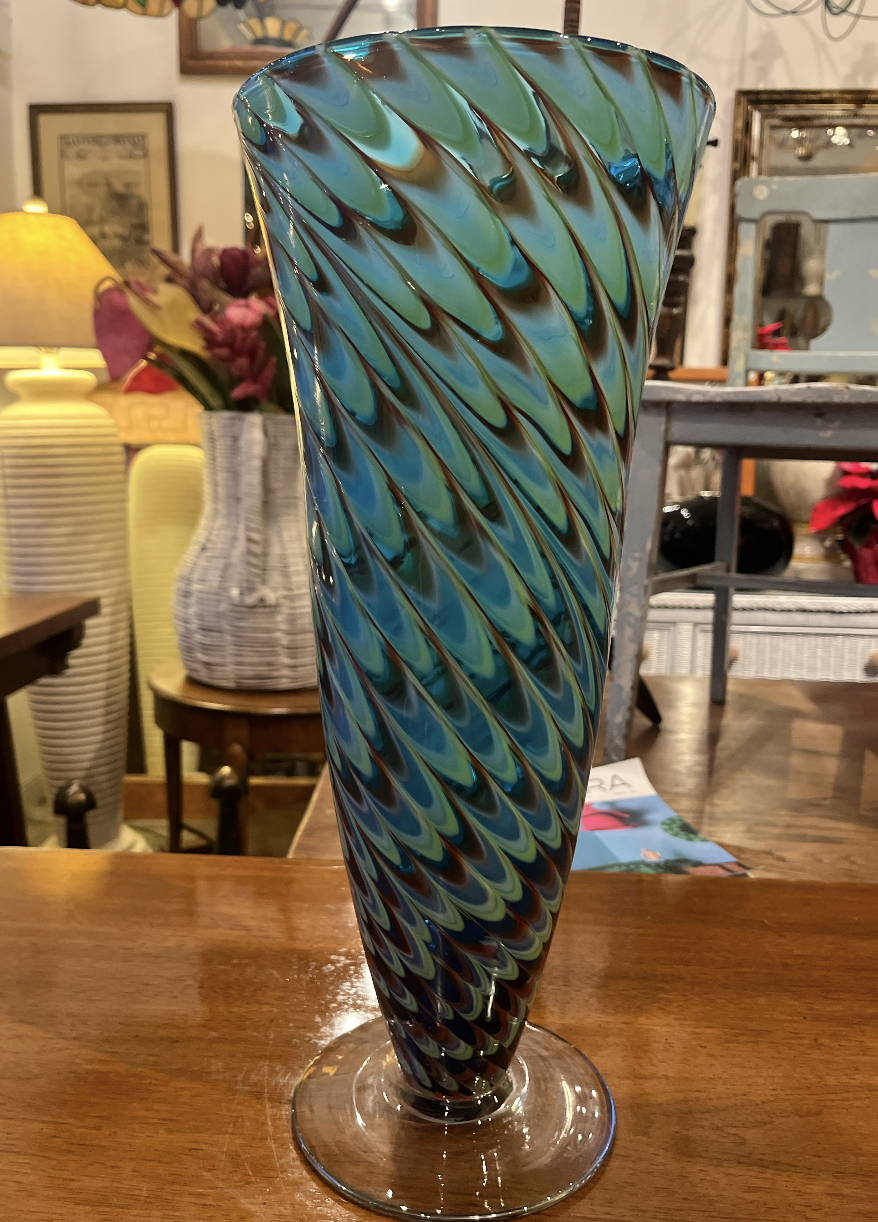 Fan My Feathers | Large Blown Glass Peacock Design Vase