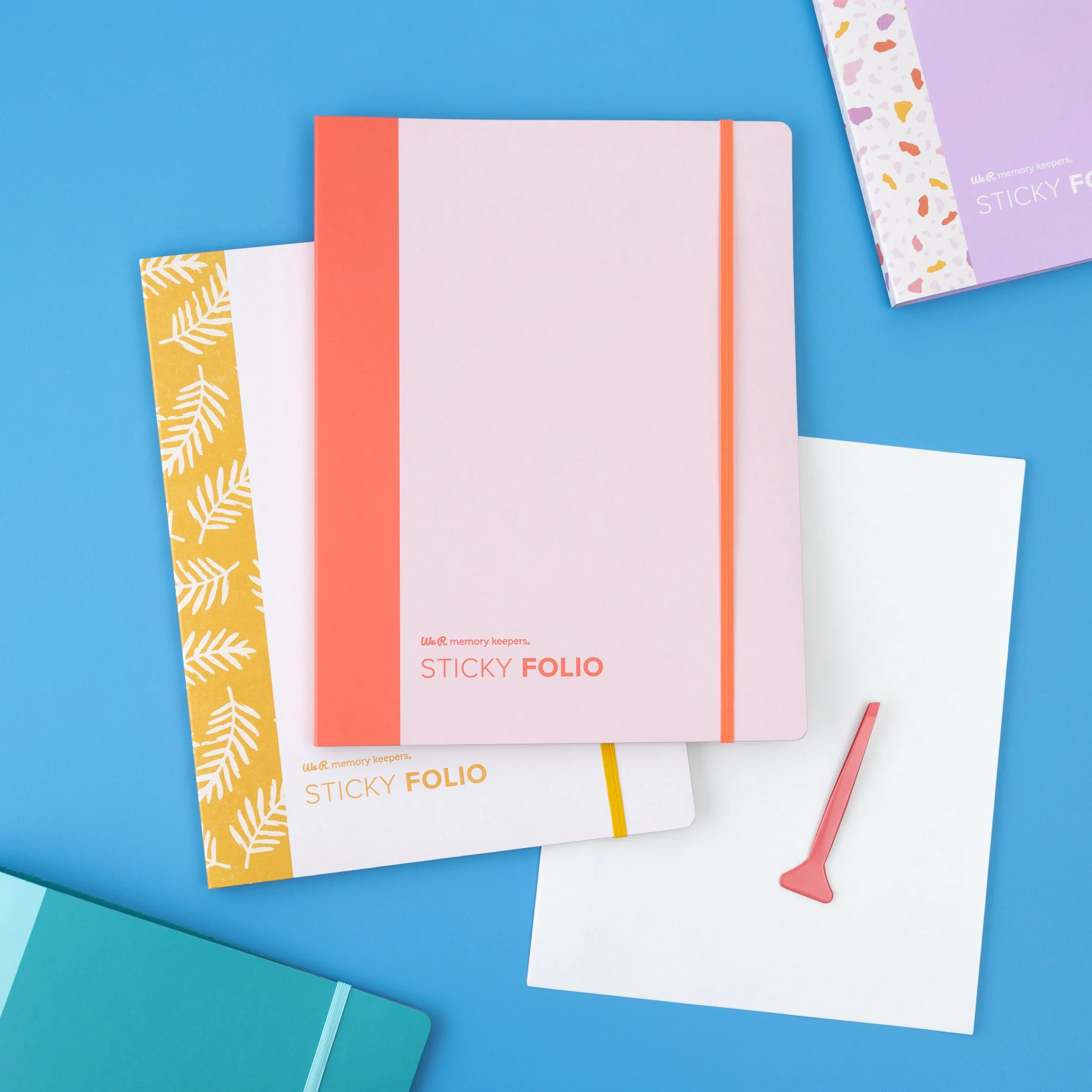 60000941 WR_StickyFolio_Styled-3.jpg