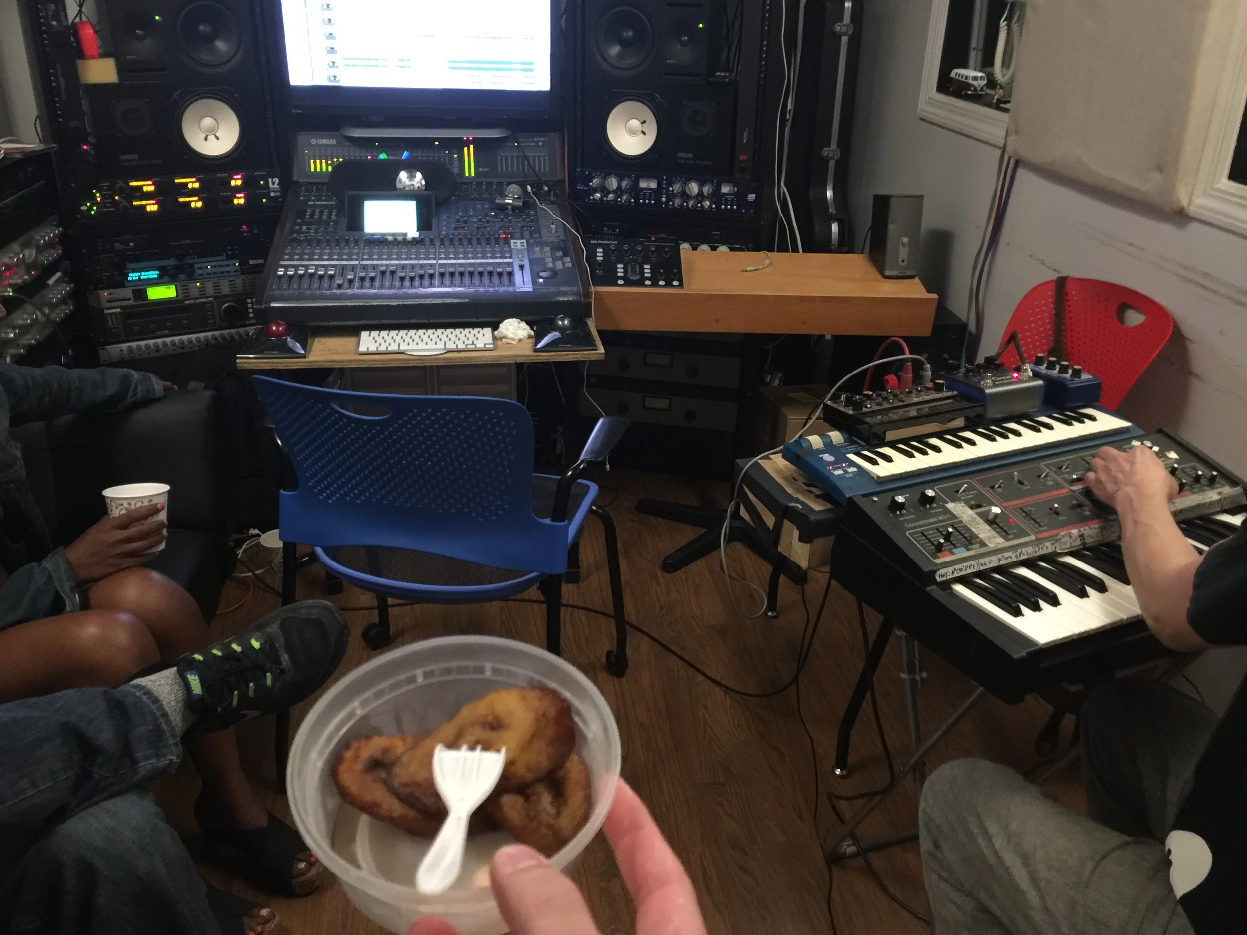 6/27/16 Platanos, Synthesizers, and mix.