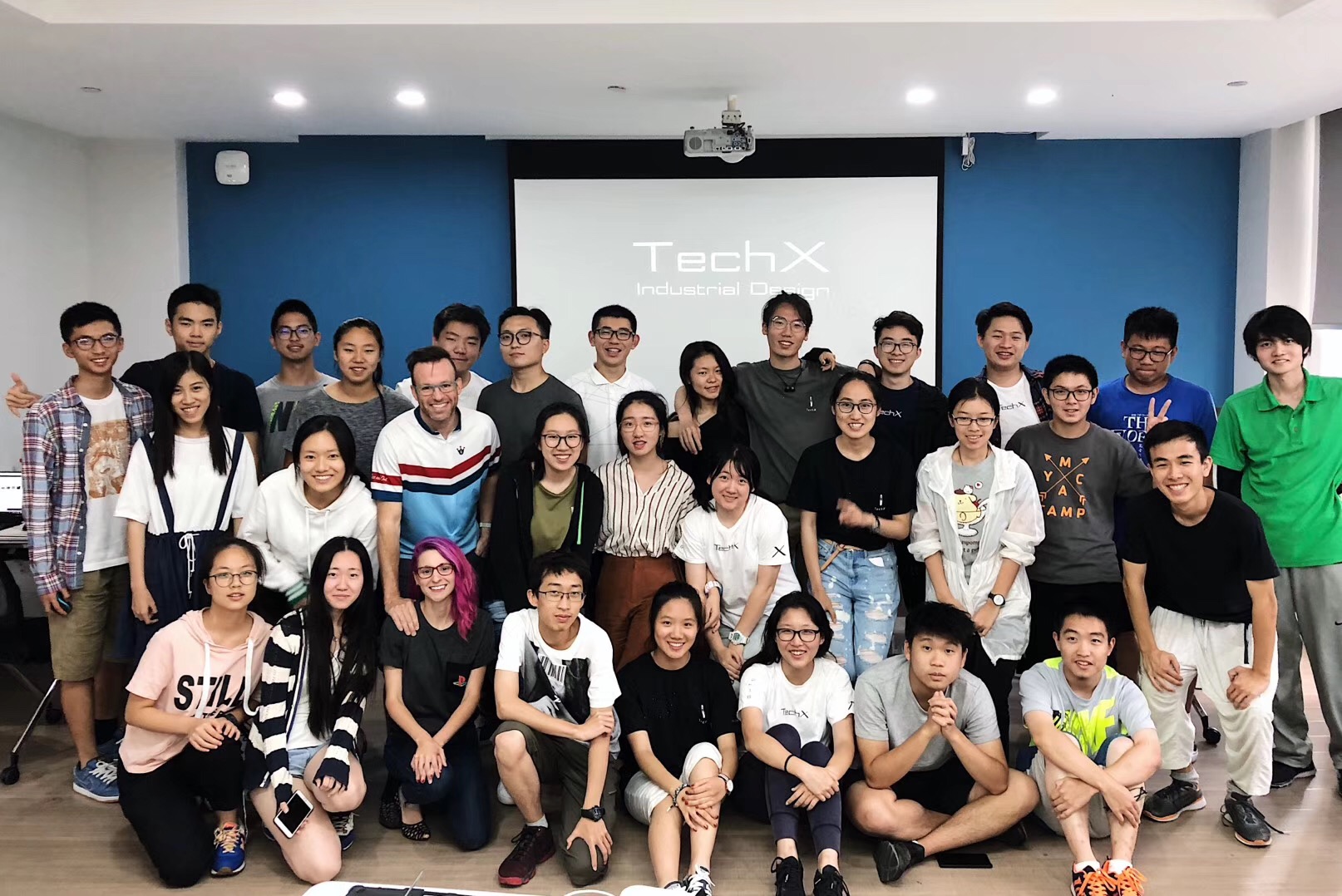 Teaching ‘Introduction to Industrial Design’ in Shanghai