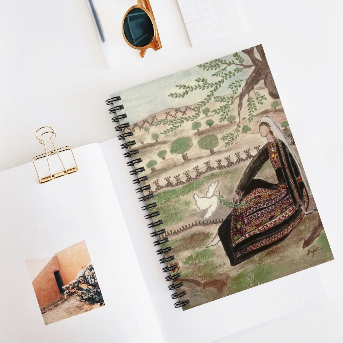 52f8b1e1e4b955488fc33e1cdaabf75e