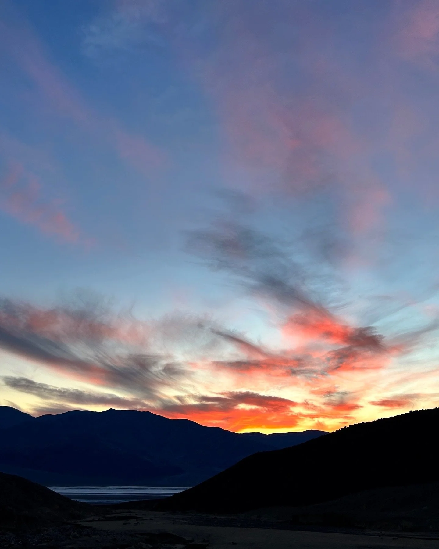 Some memorable sunsets and sunrises from the last year. 2024 held a lot of heartbreak and disappointment, but also some pretty amazing trips (Death Valley, Yosemite) that I&rsquo;d been hoping to take for years and I&rsquo;m thankful for those opport