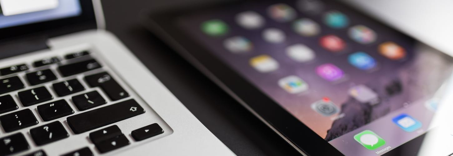 A Guide to Implementing Apple iPads in Education