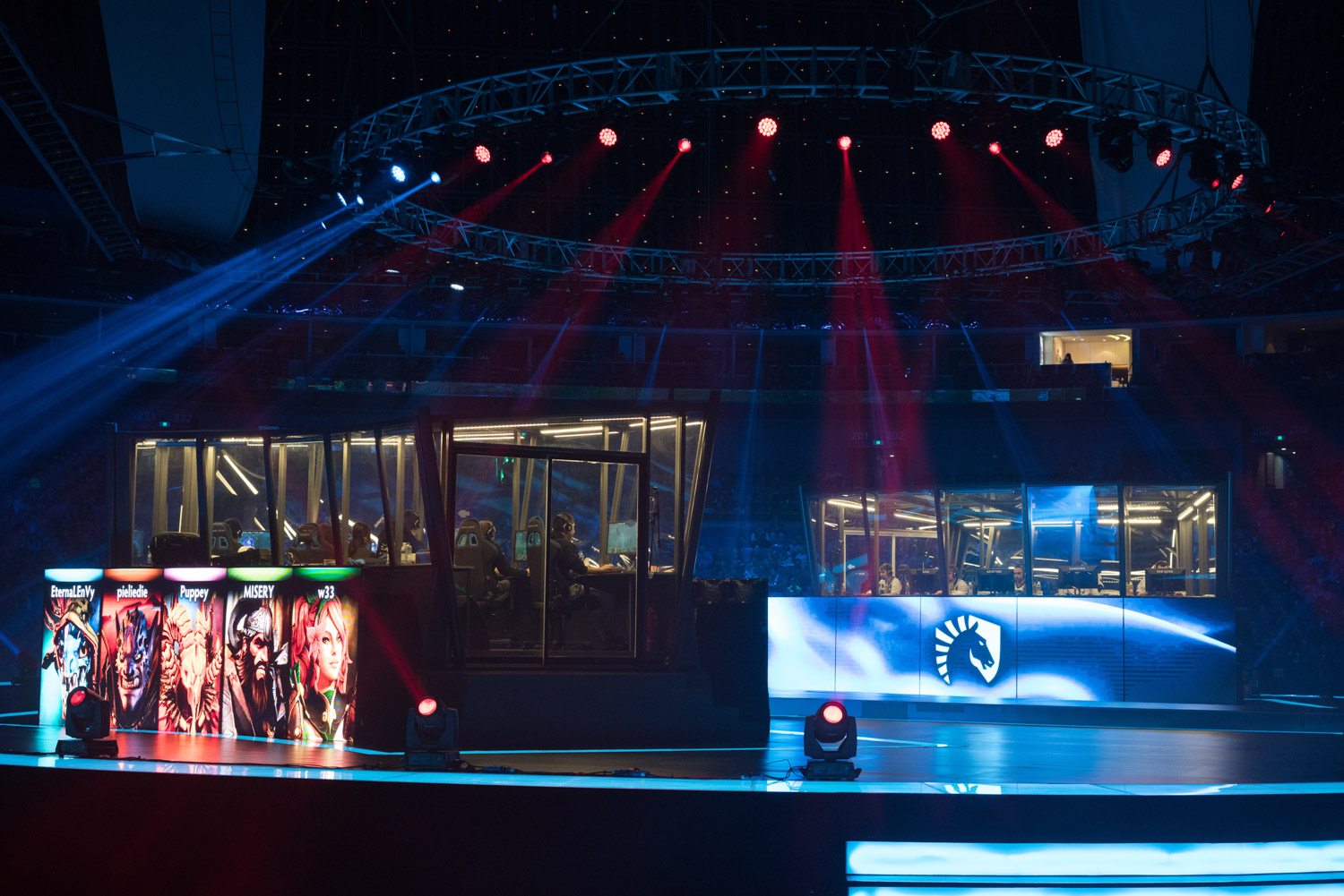 Team Secret & Team Liquid playing the finals ( Tim Franco for ESPN )