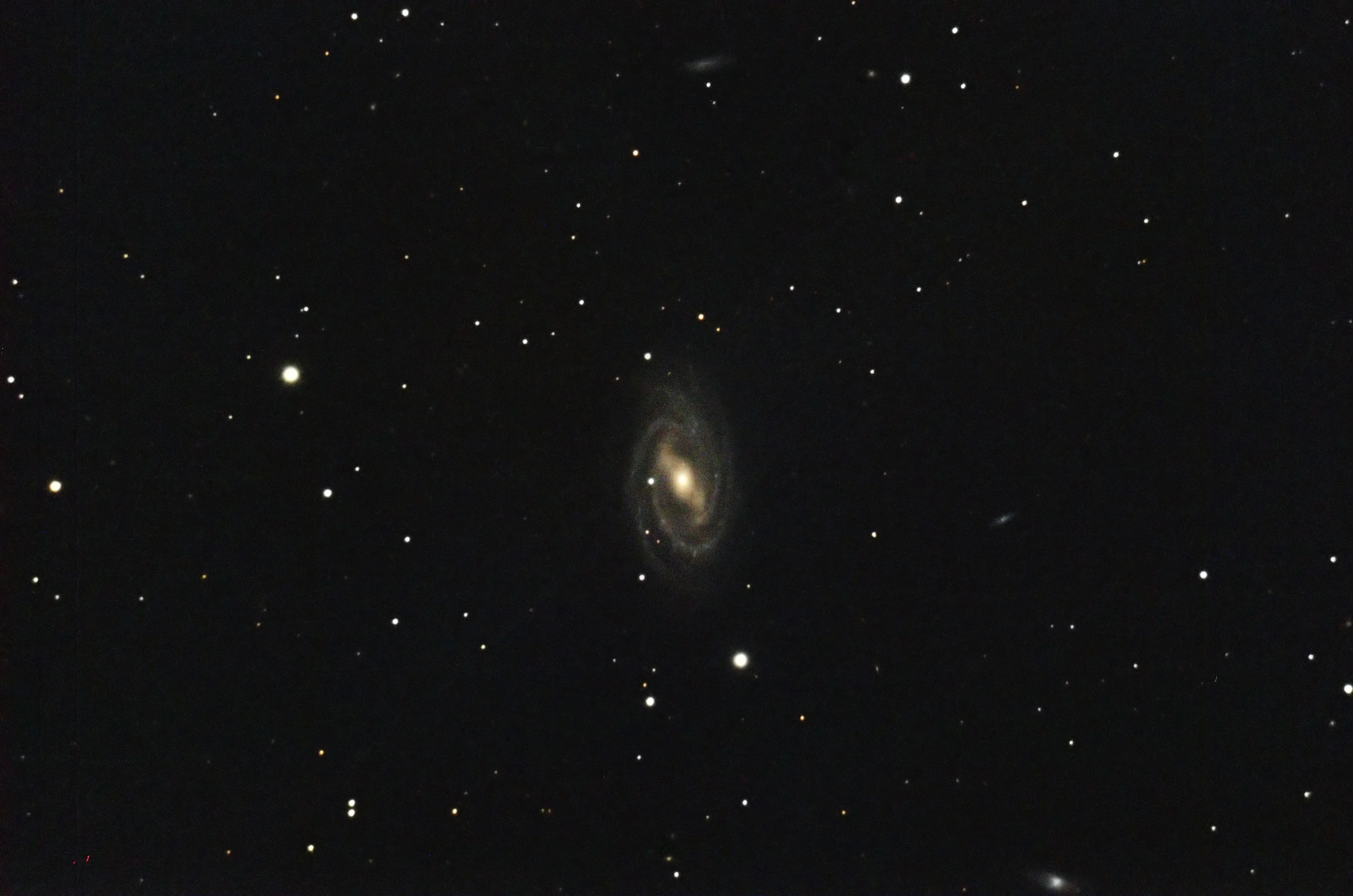M109
