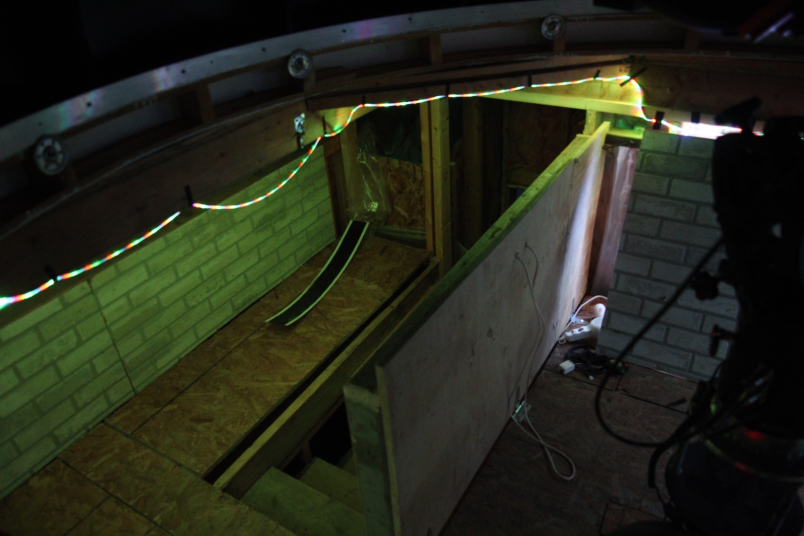 Test Trap Door - Open
