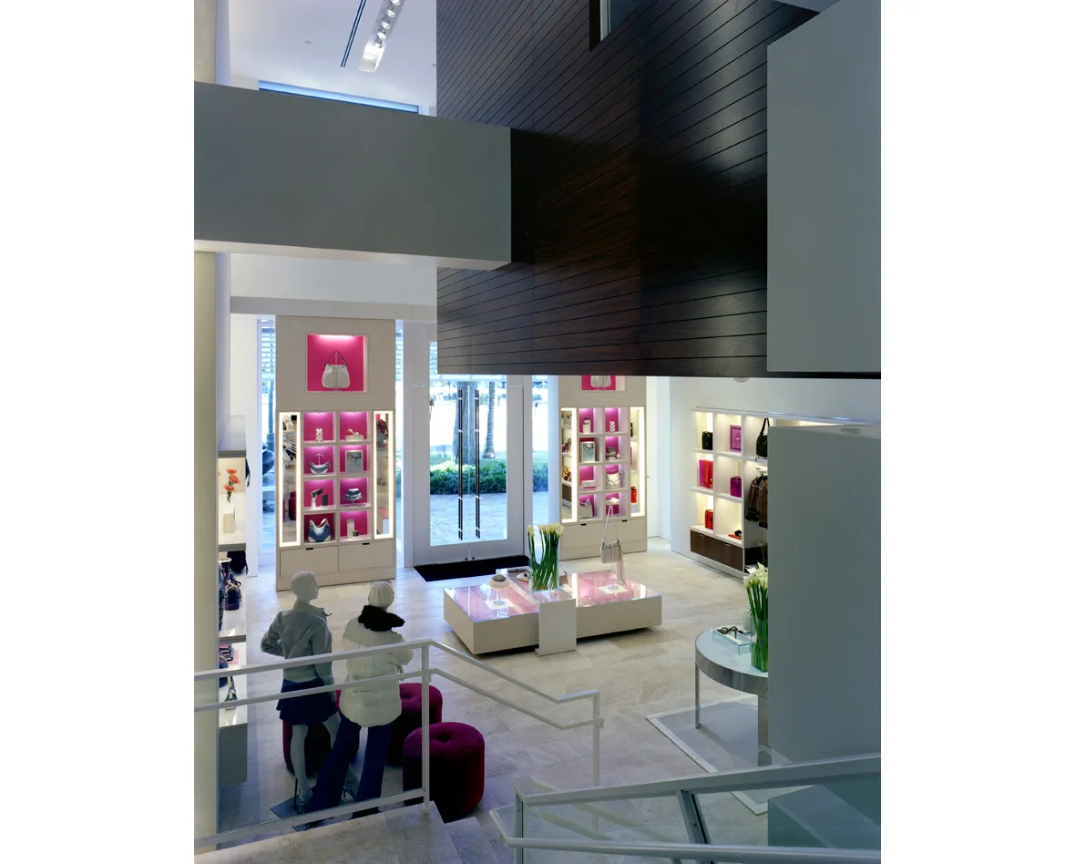 1506_arphoto2.jpg