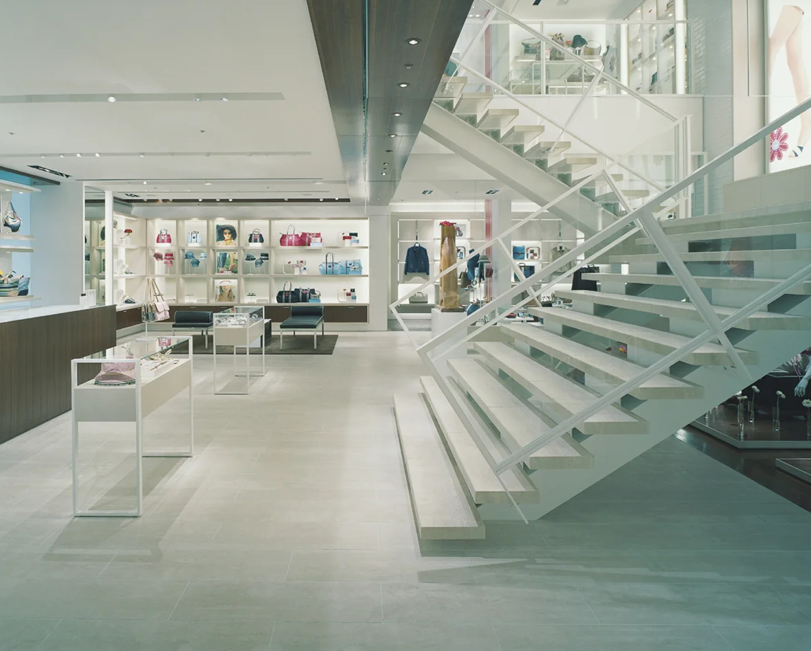 J103_arphoto7.jpg