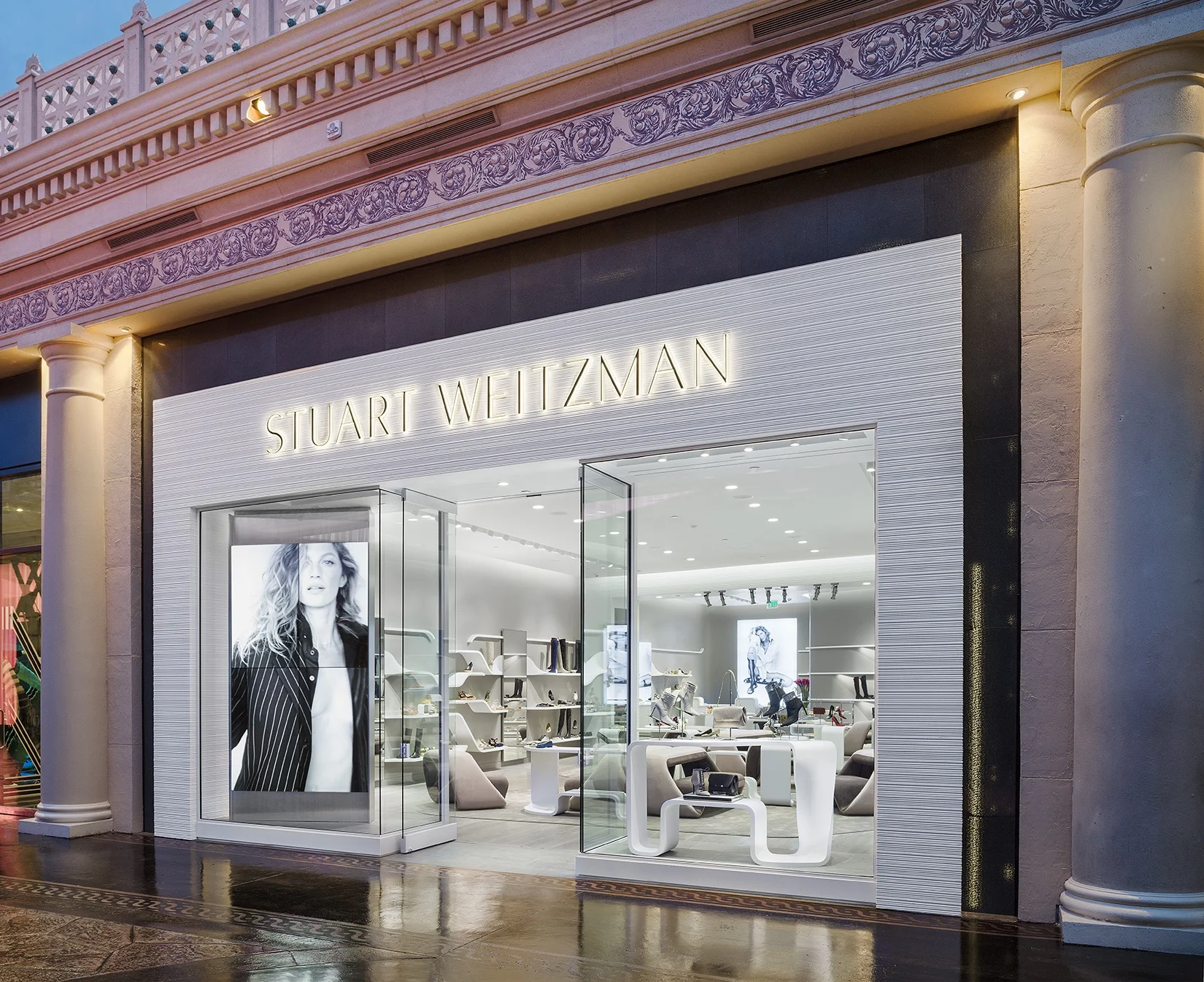 StuartWeitzman_LV_2.jpg