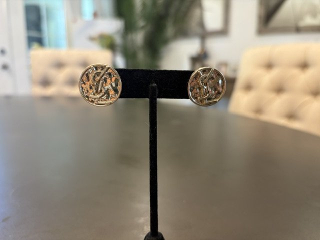 ysl button.jpeg
