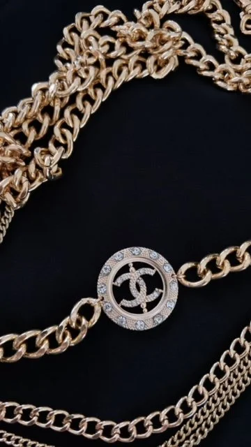 close  up of belt on blk.JPG